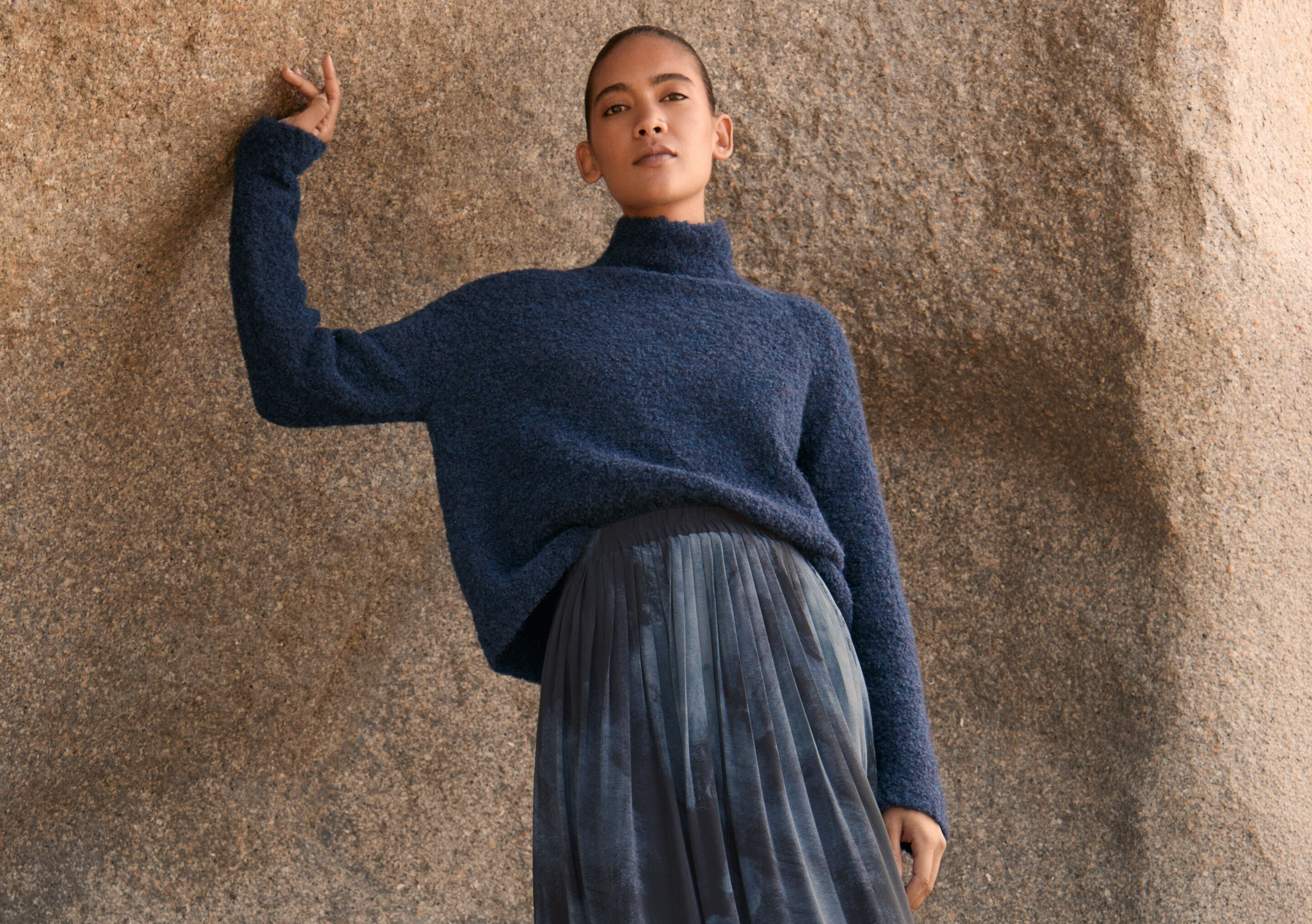 Pullover mit Trichterkragen