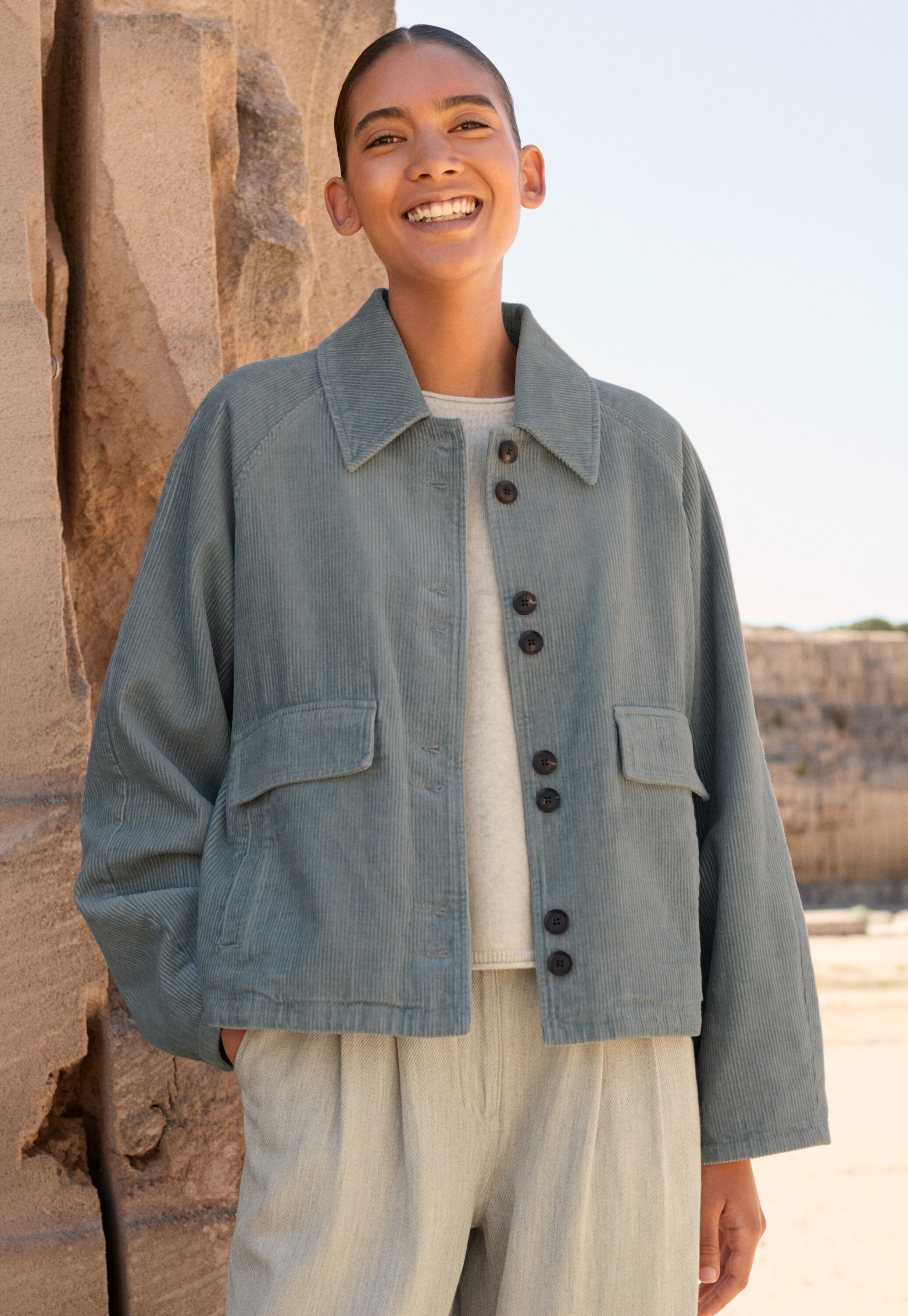 K&uuml;rzere Cordjacke
