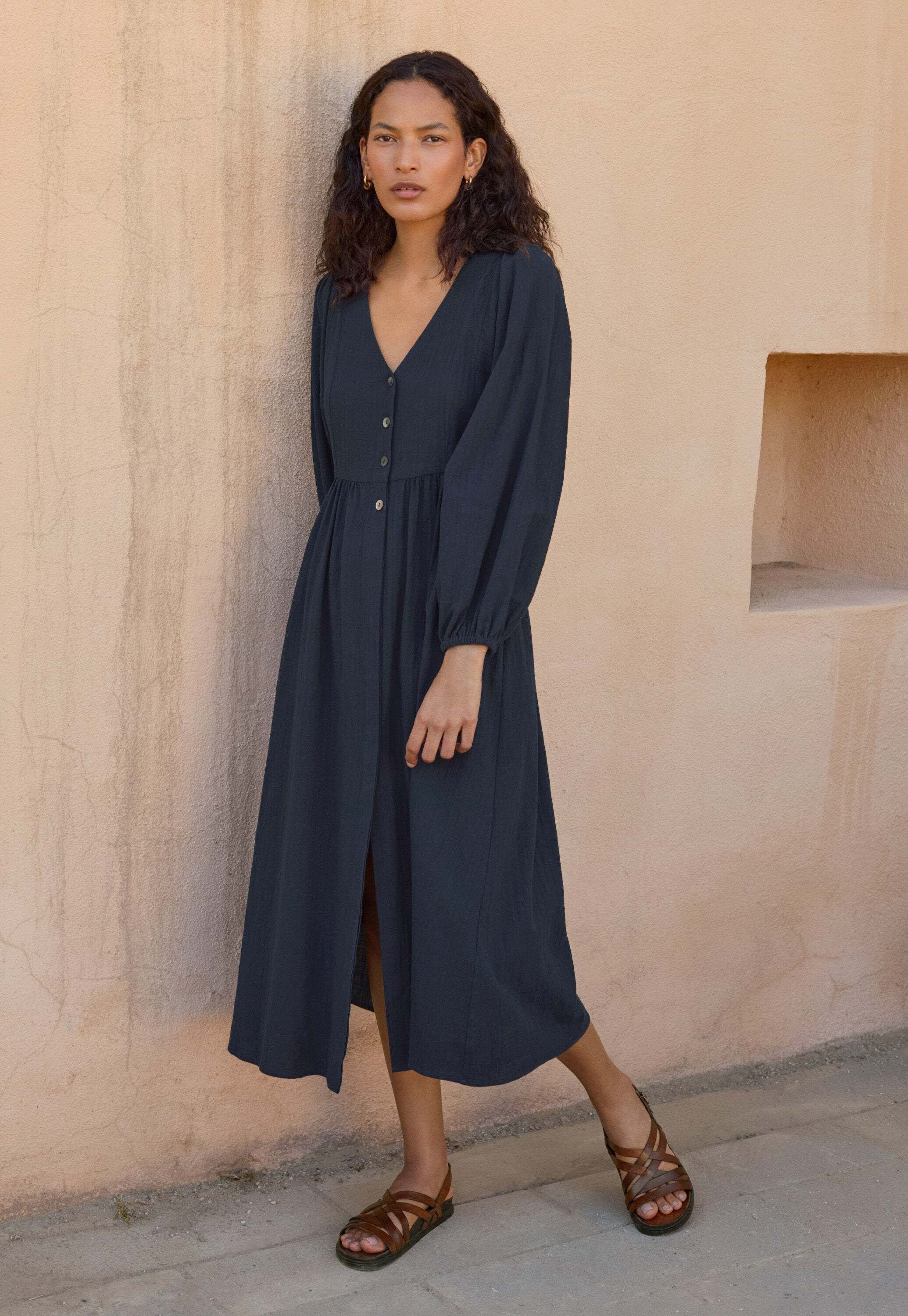 Kleid mit gerafften &Auml;rmeln