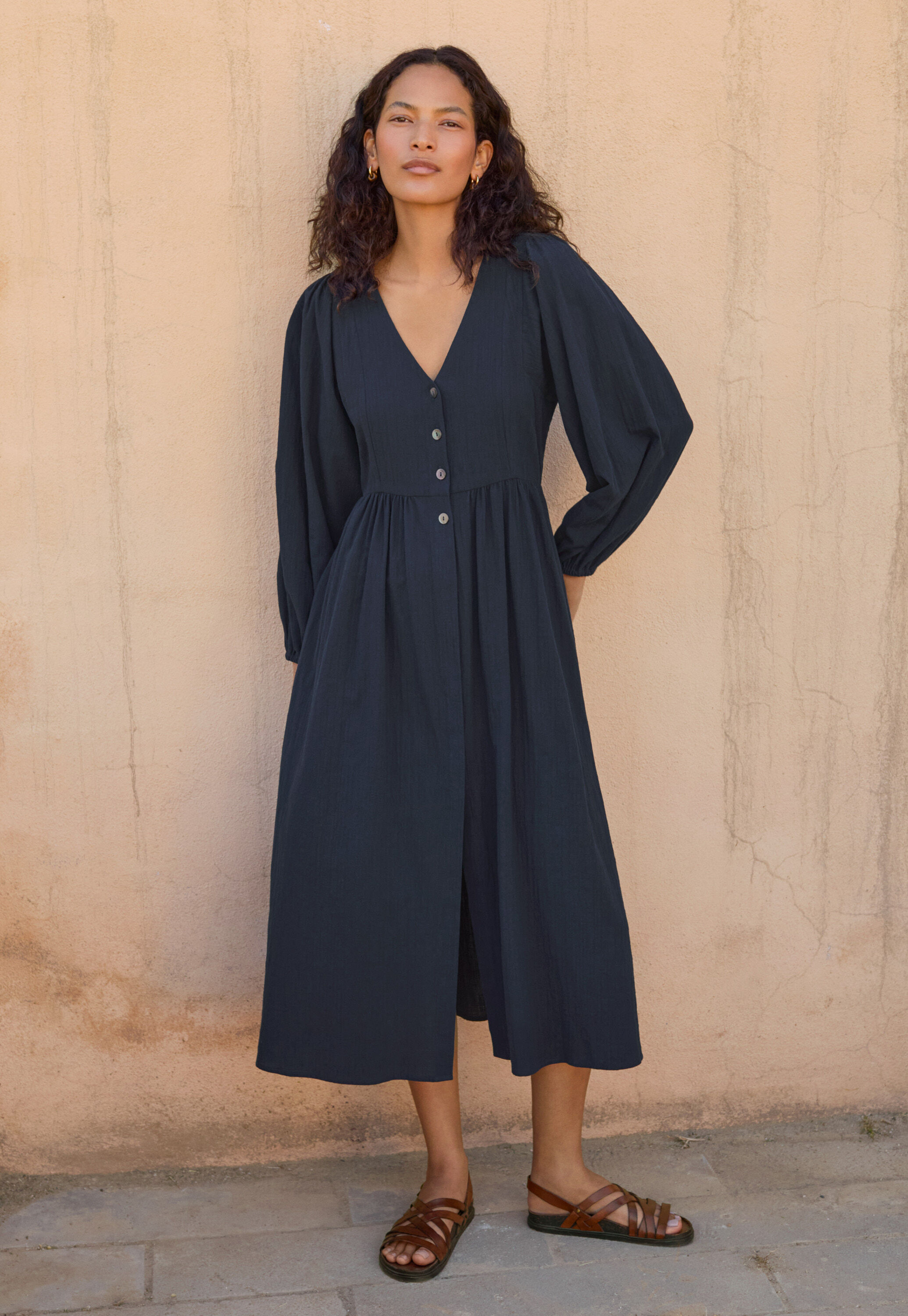 Kleid mit gerafften &Auml;rmeln