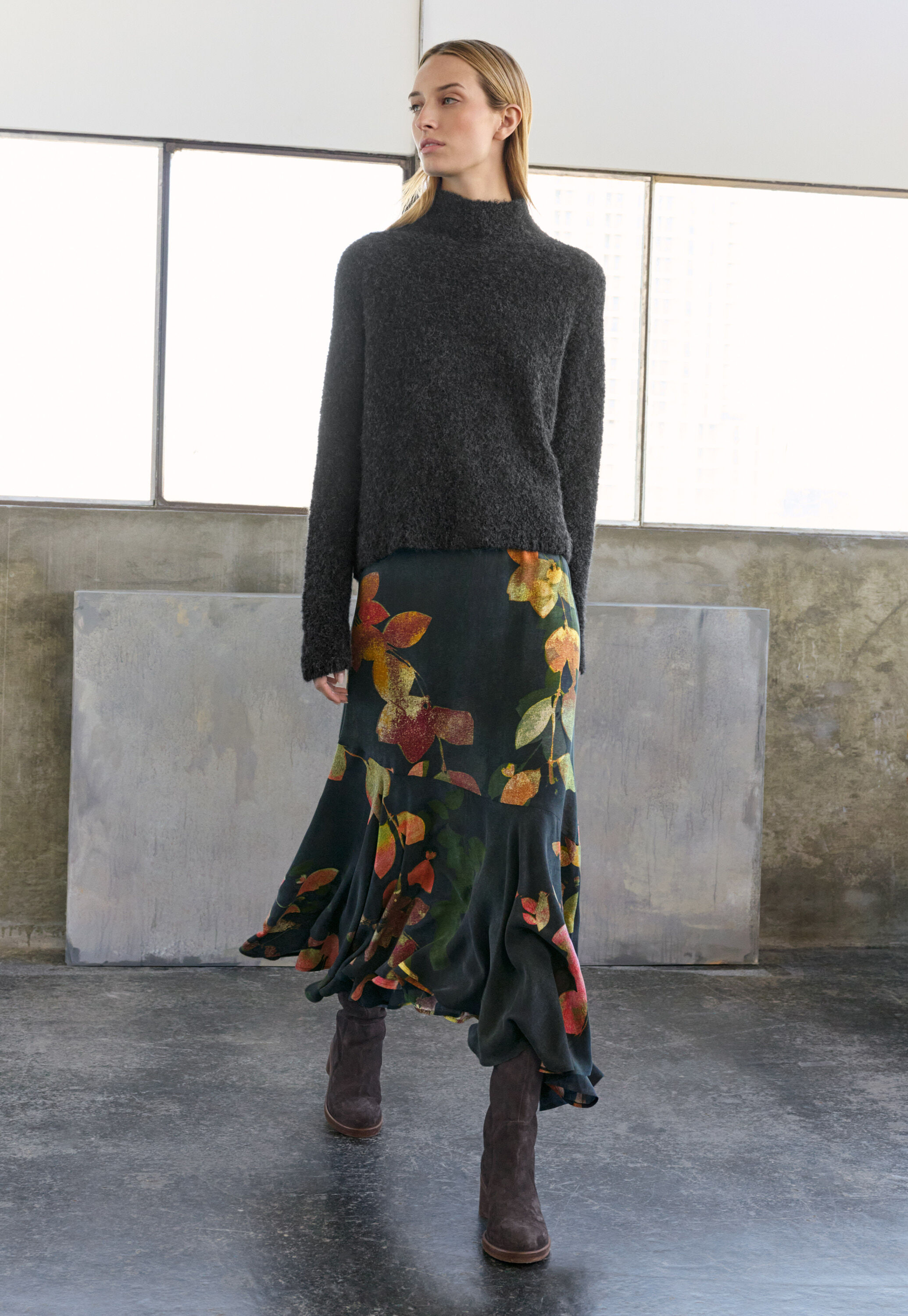 Pullover mit Trichterkragen
