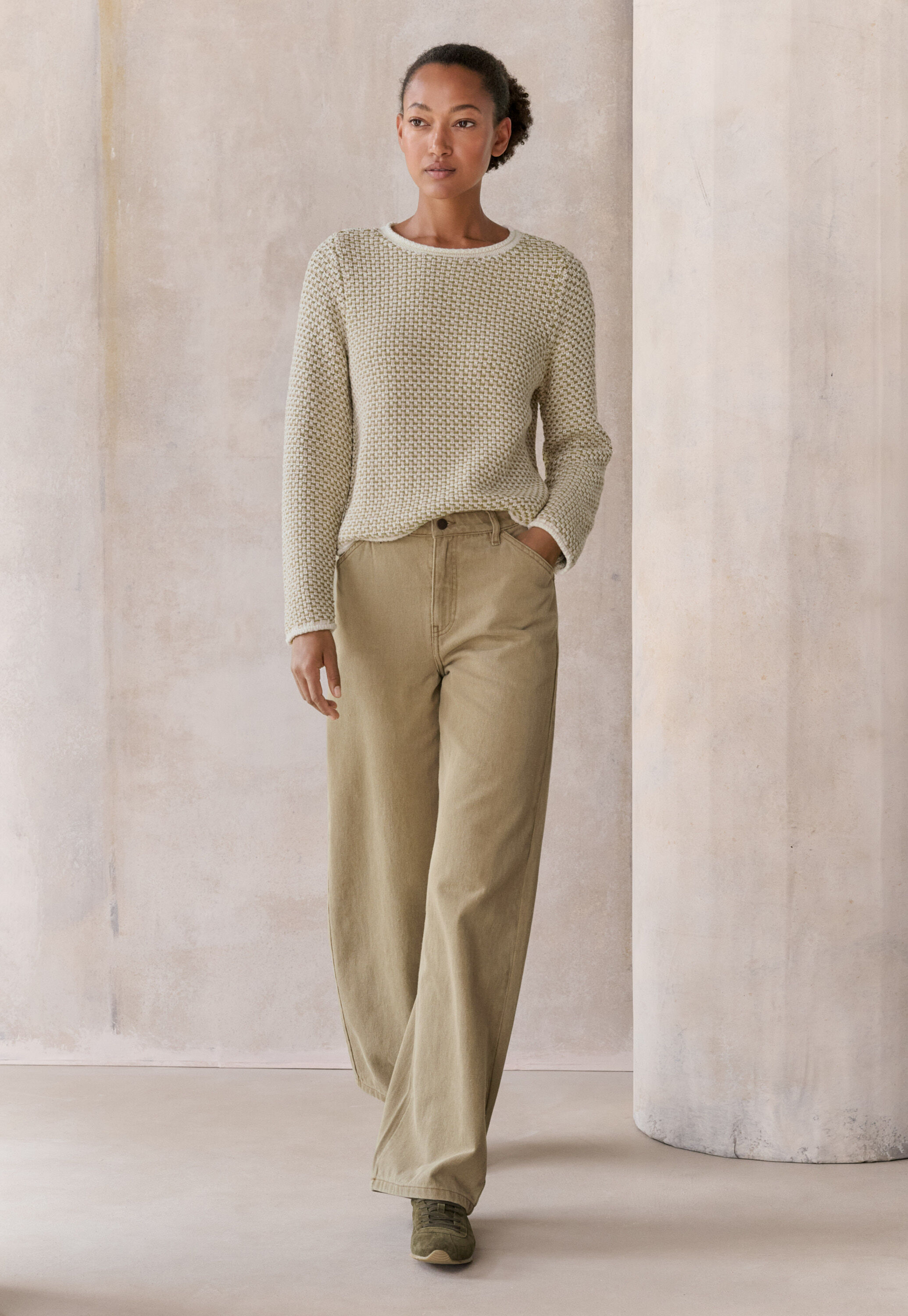 Kastiger Pullover mit Inlaymuster
