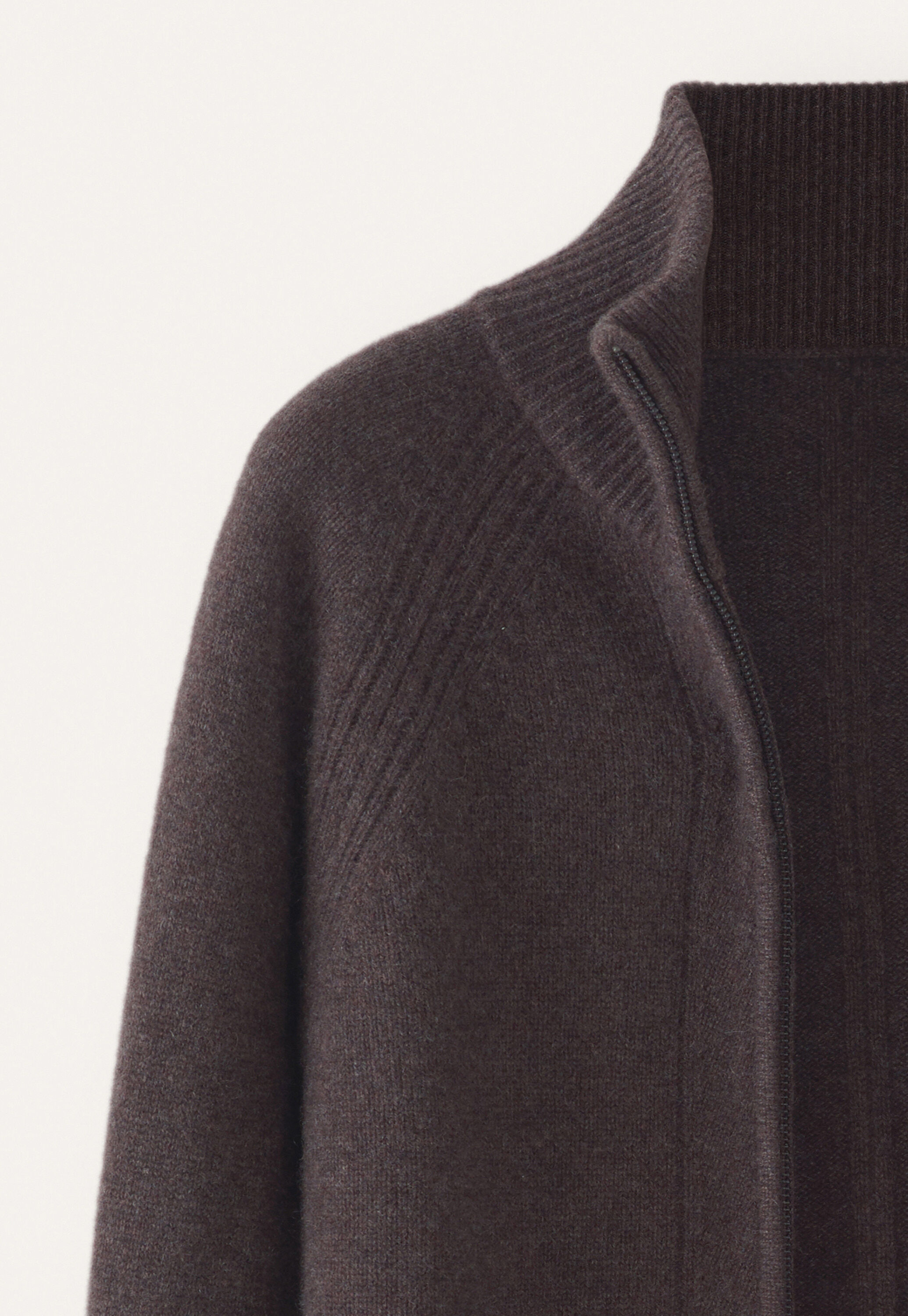 Jacke mit Frontrei&szlig;verschluss