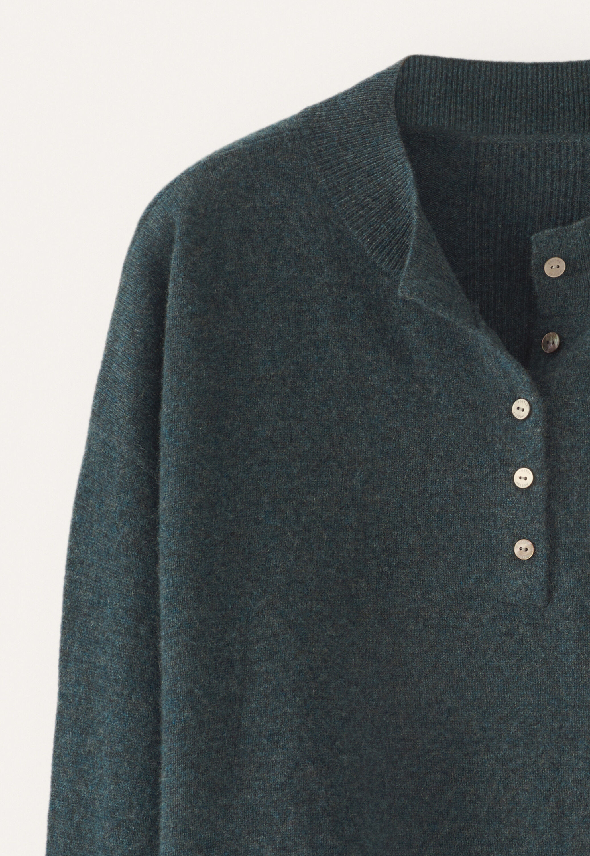 Pullover mit Knopfleiste