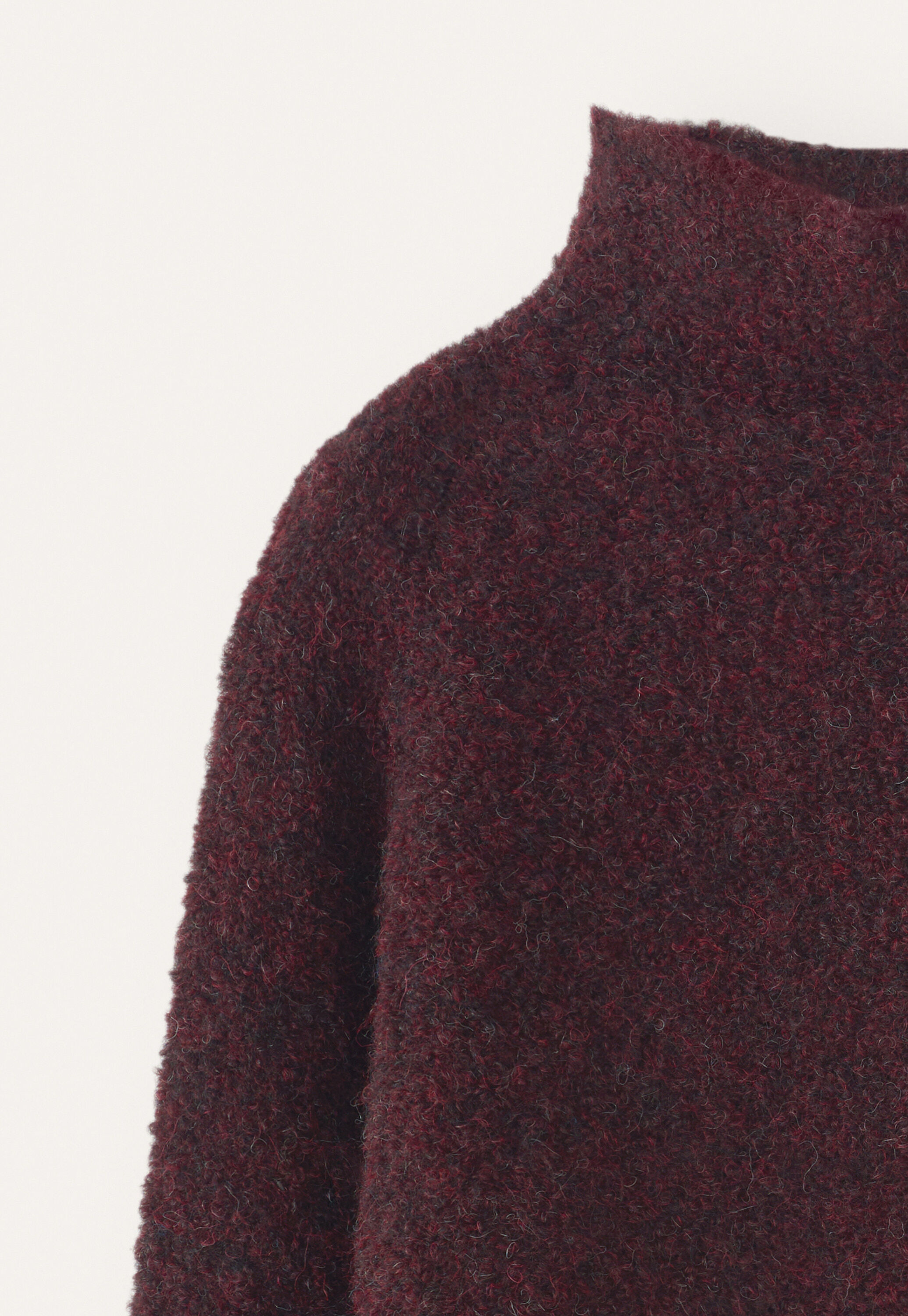 Pullover mit Trichterkragen