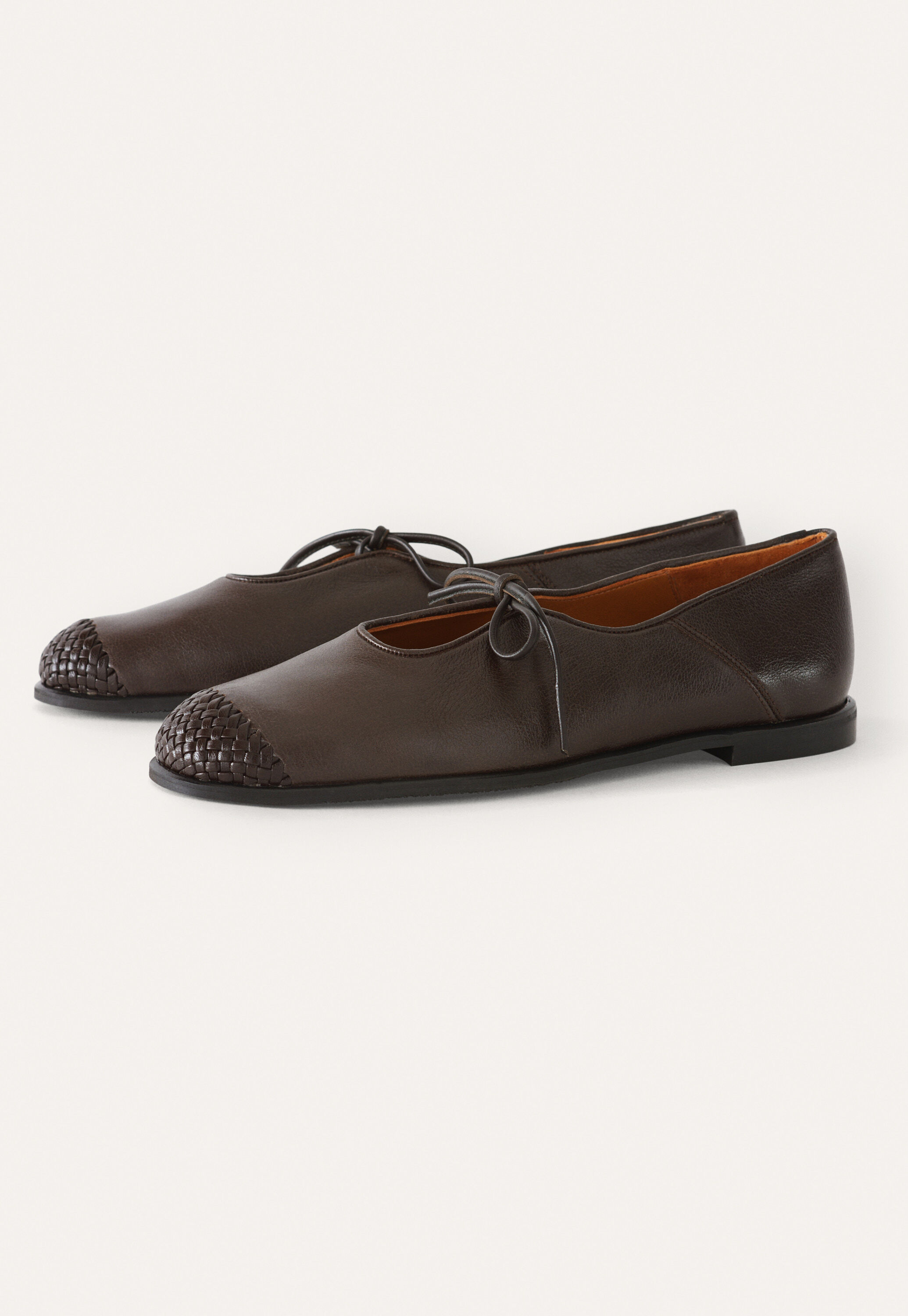 Schuhe mit Frontschn&uuml;rung