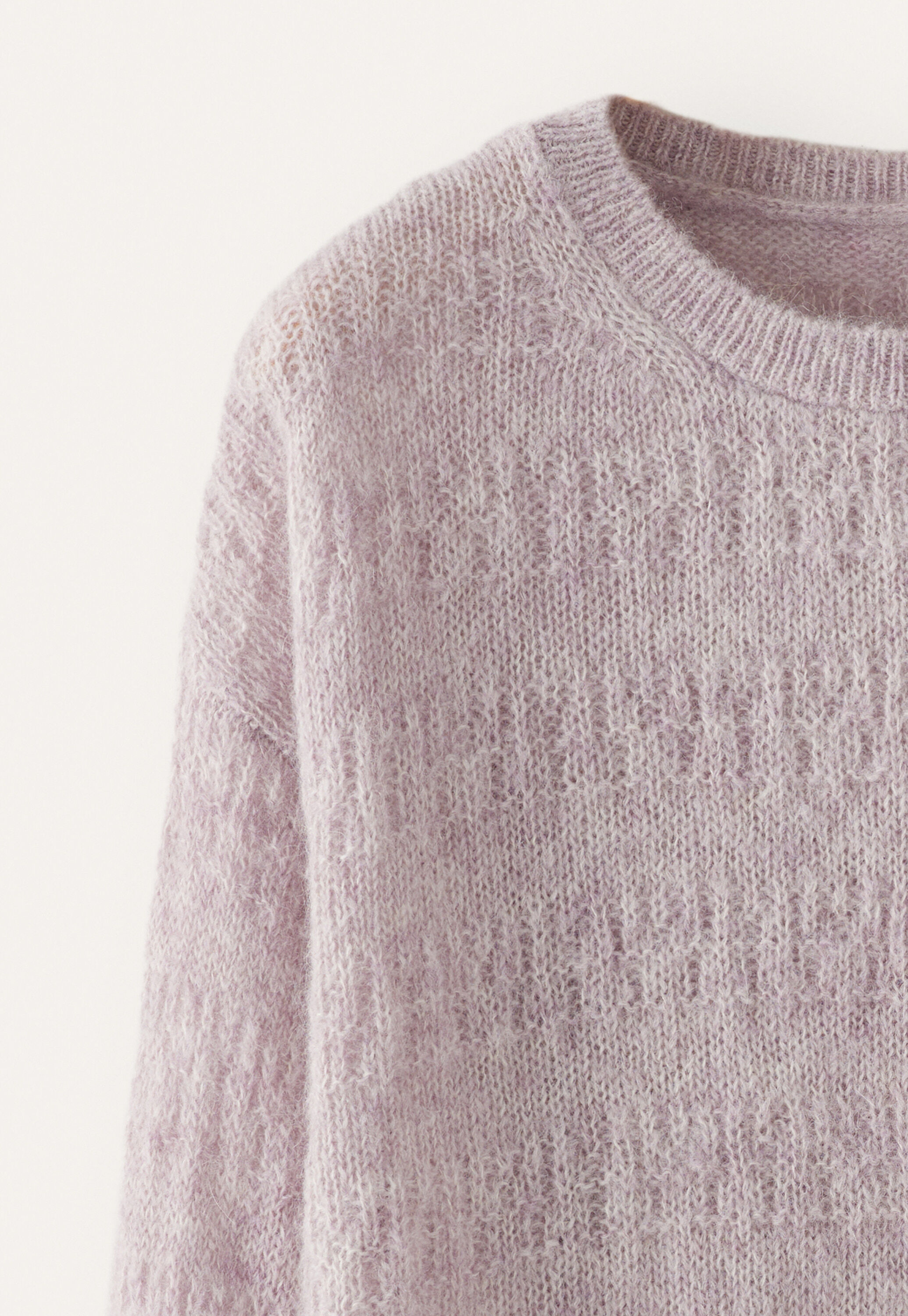 Pullover mit strukturierten Streifen