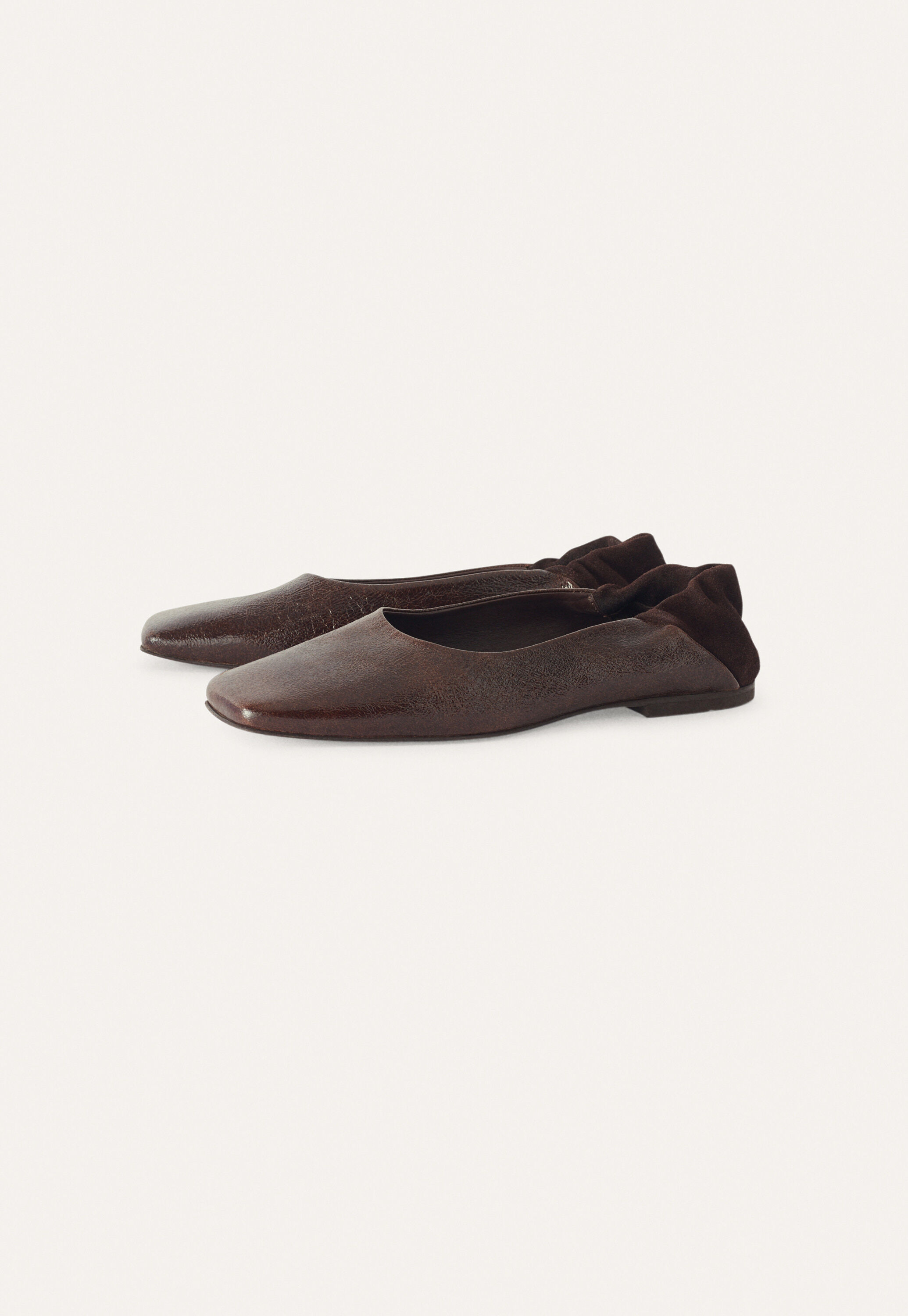 Pumps mit eckiger Zehenpartie