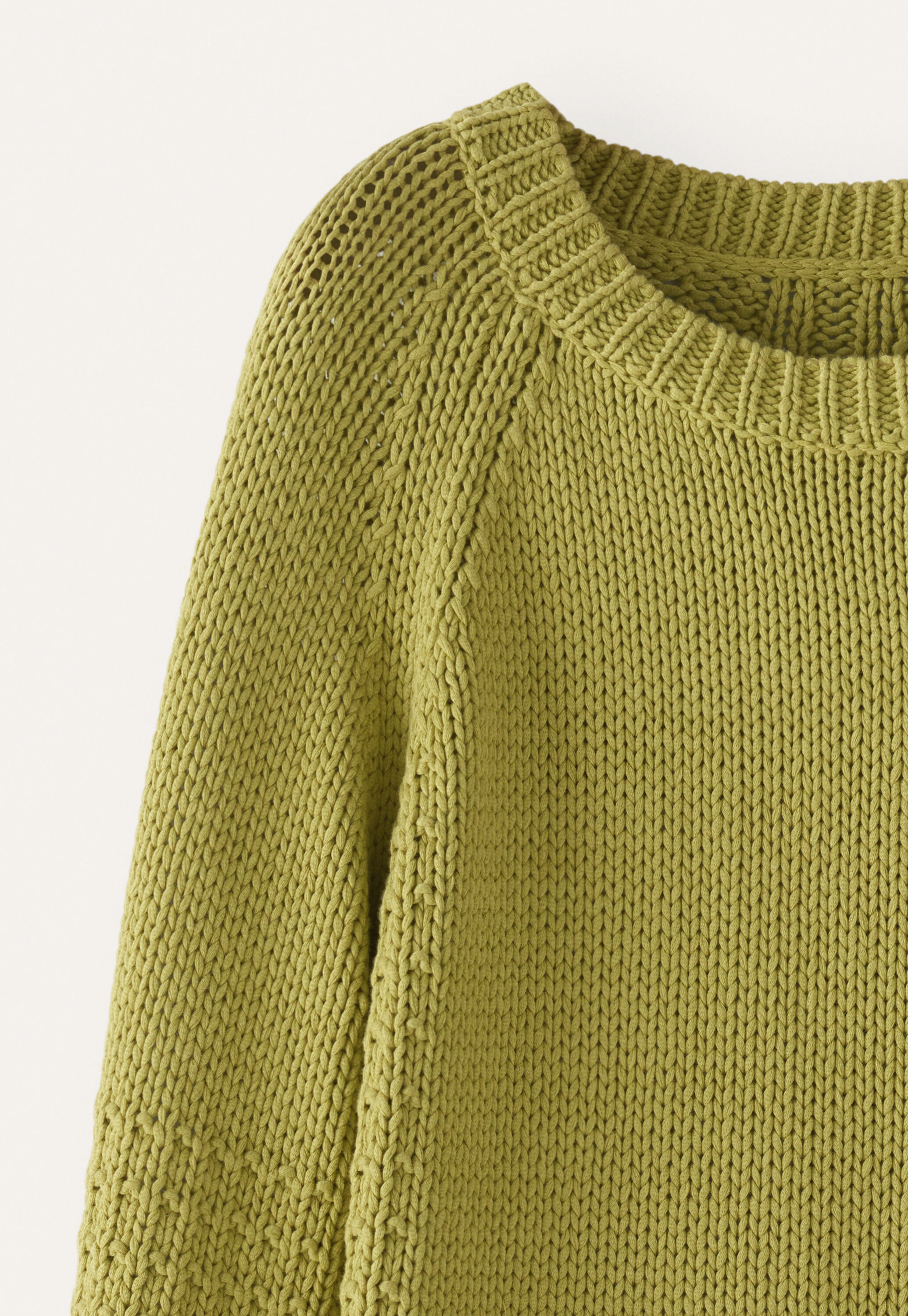 Pullover mit eingestricktem Muster