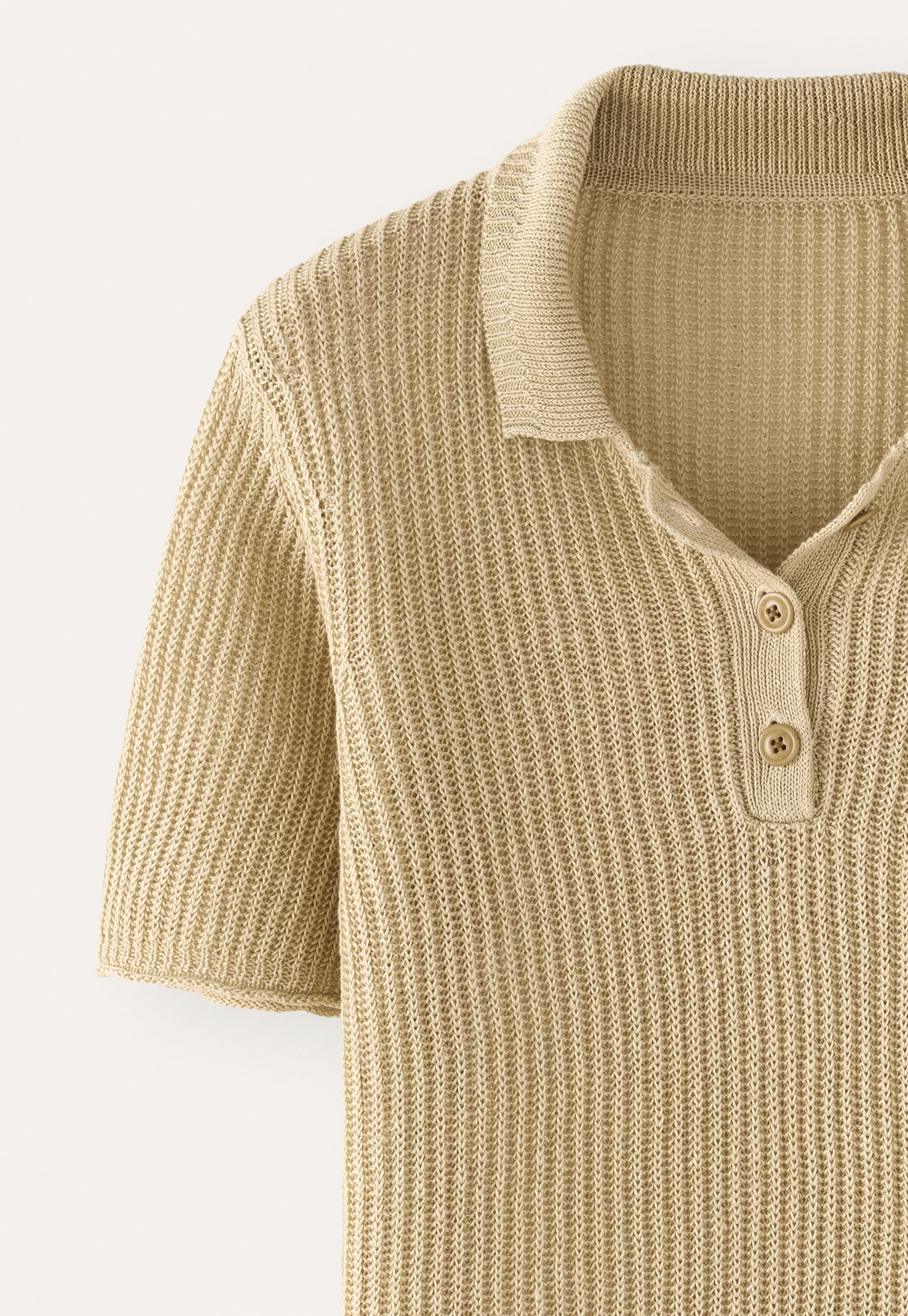 Pullover mit Kragen