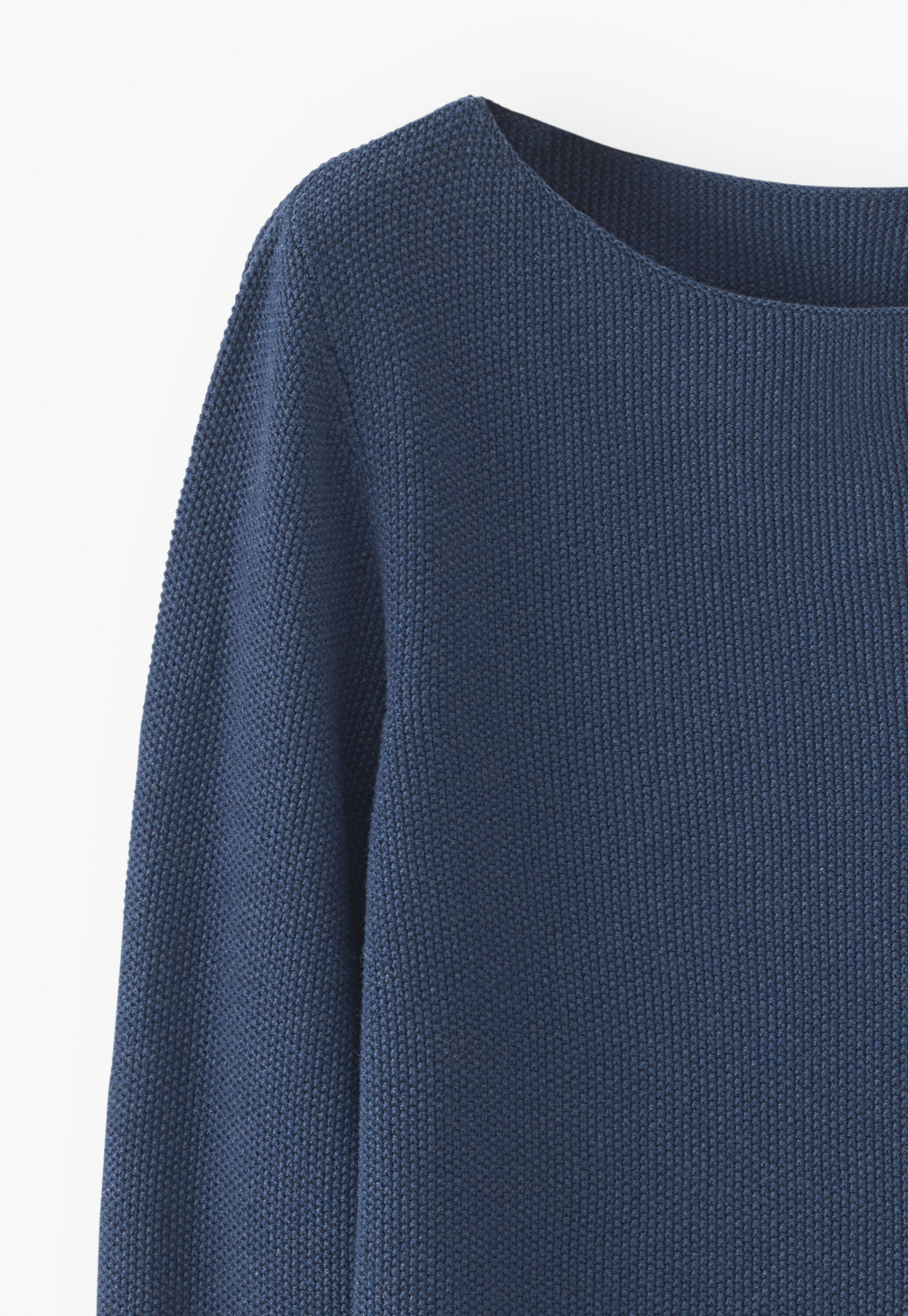 Pullover mit U-Boot-Ausschnitt