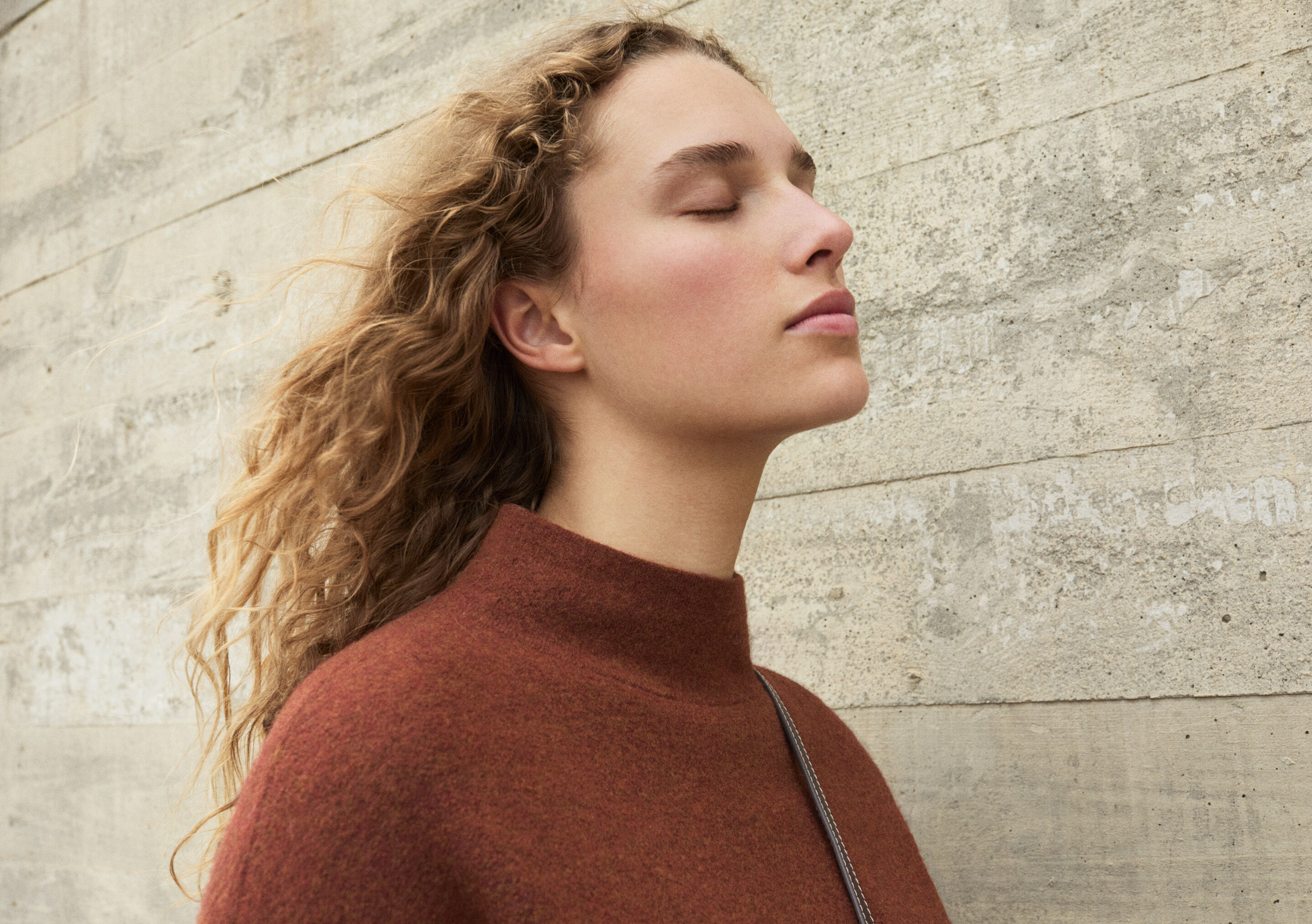 Kleid mit aufgesetzten Taschen