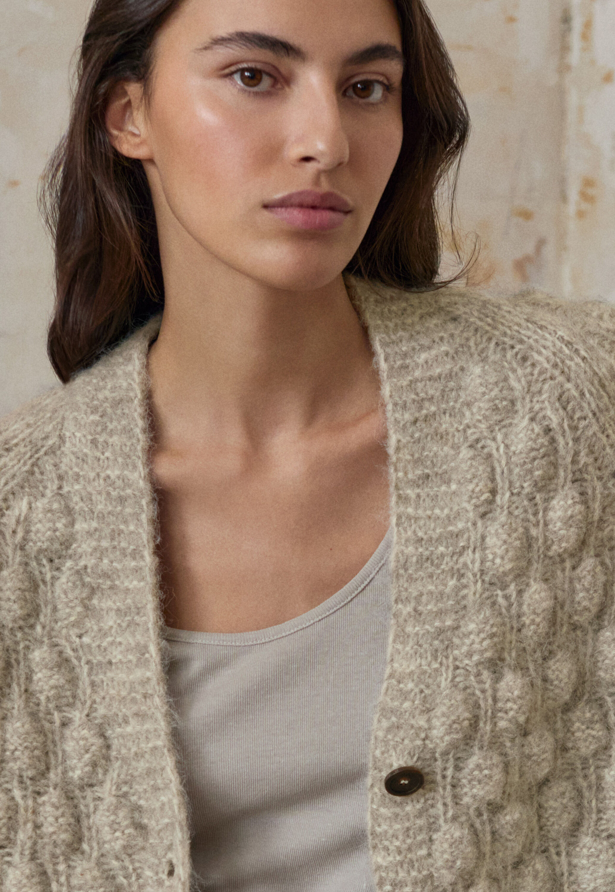 Handgestrickter Cardigan
