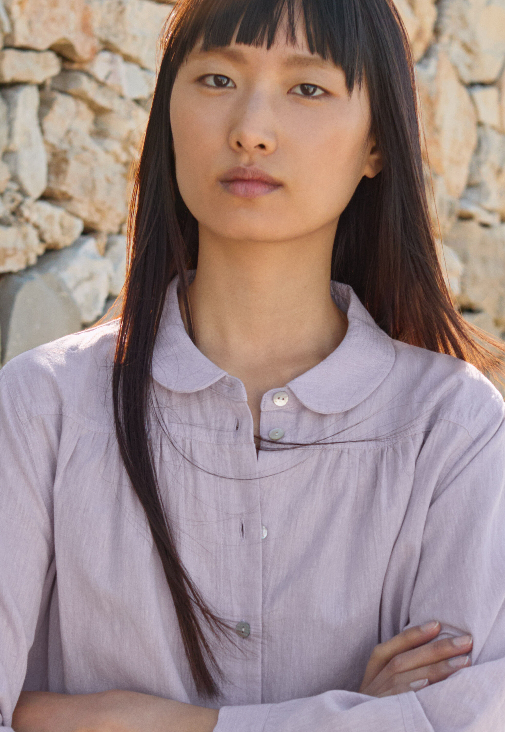 Bluse mit rundem Kragen