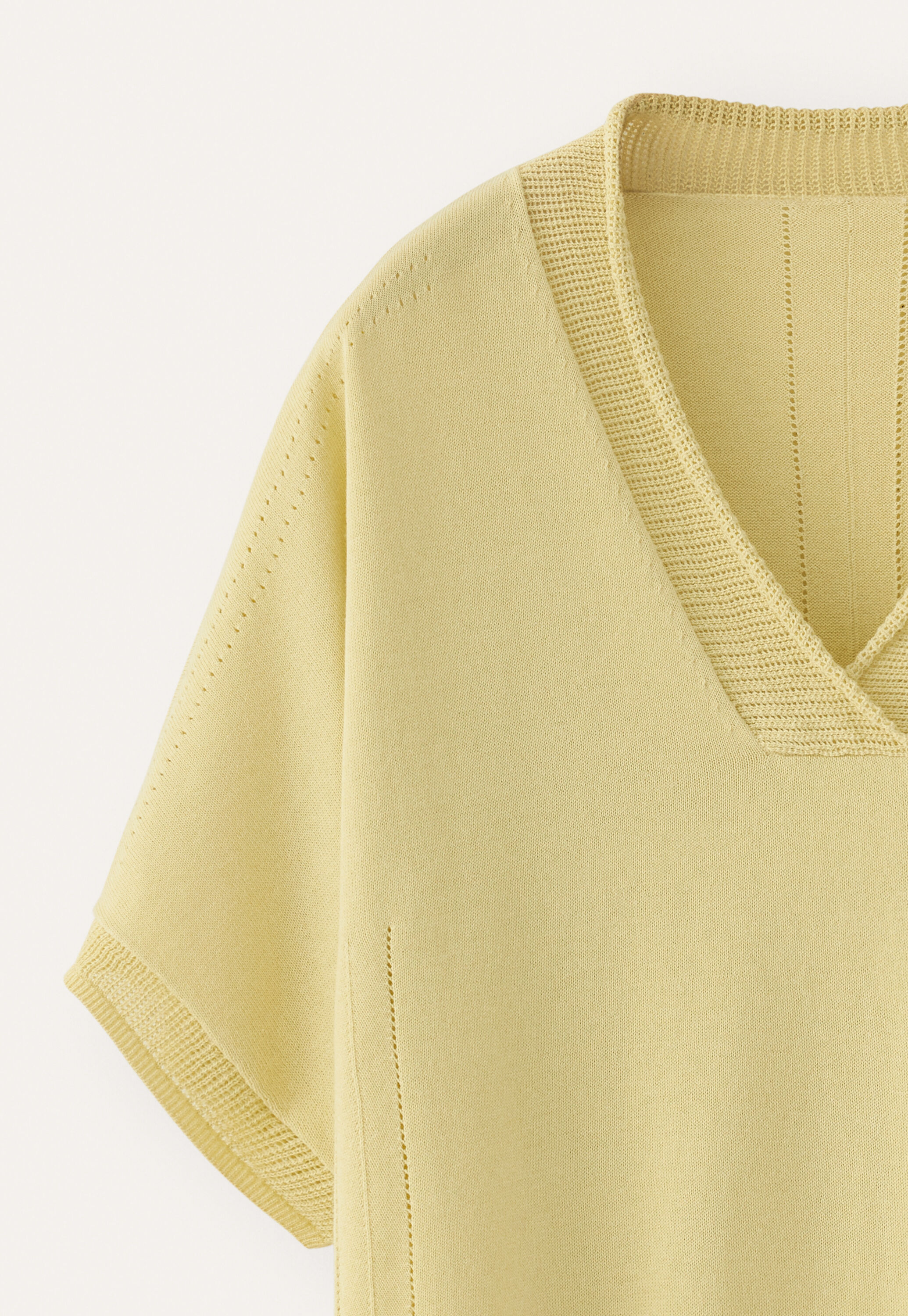 Pullover mit V-Ausschnitt
