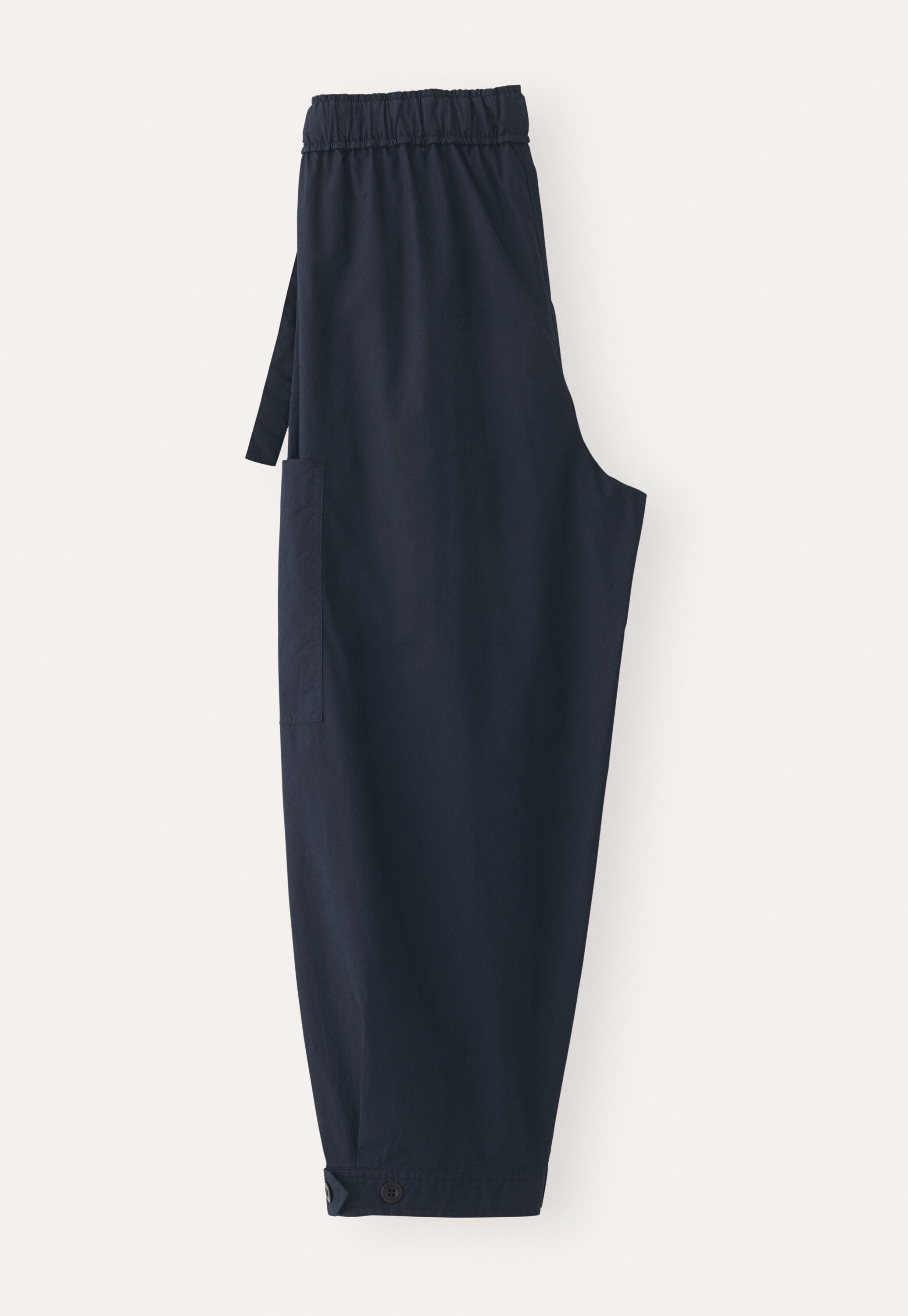K&uuml;rzer geschnittene Schlupfhose
