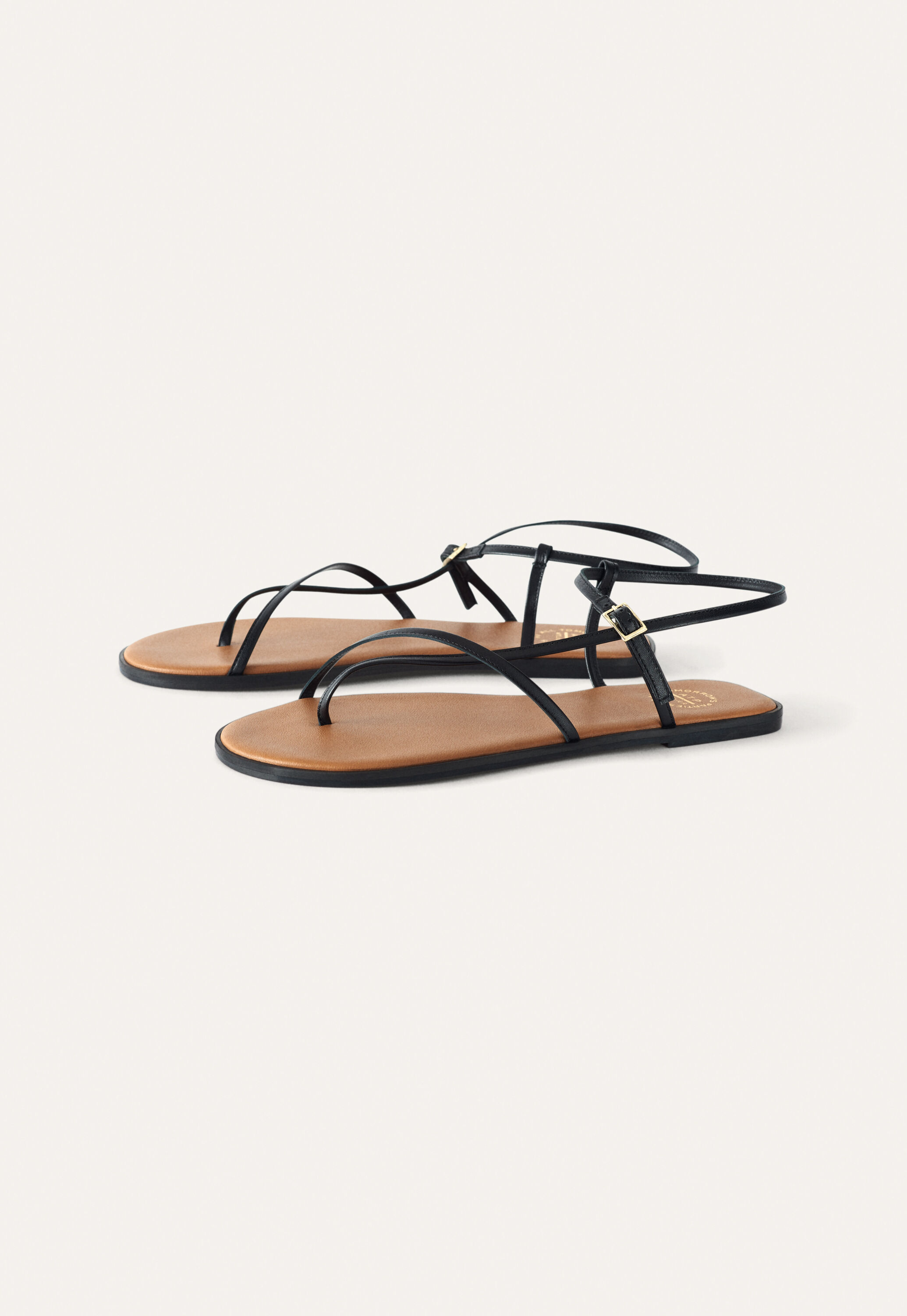 Mehrriemige Sandalen