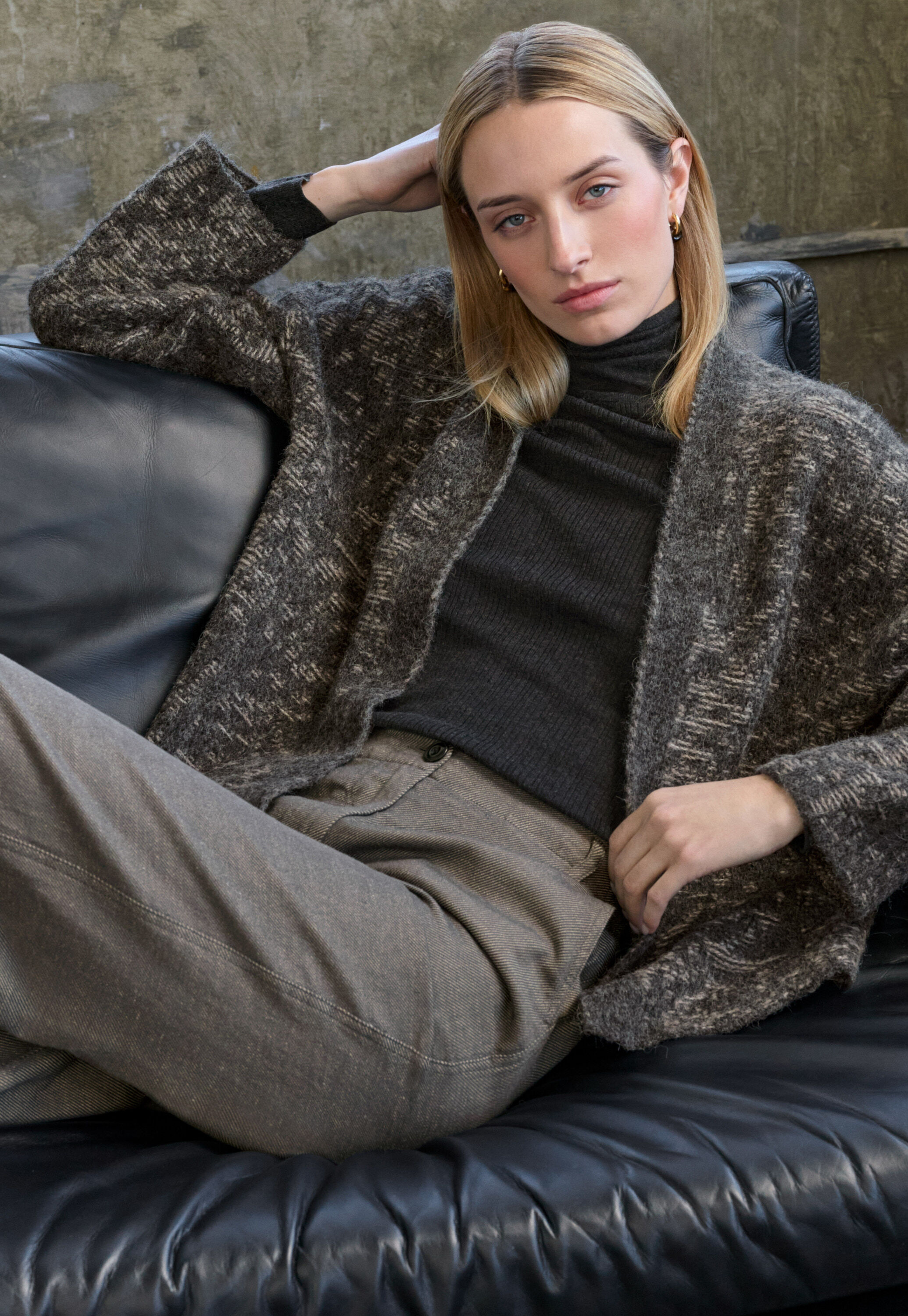 Kimono-Cardigan im Spitzenmuster, Kohlschwarz/Stein, large