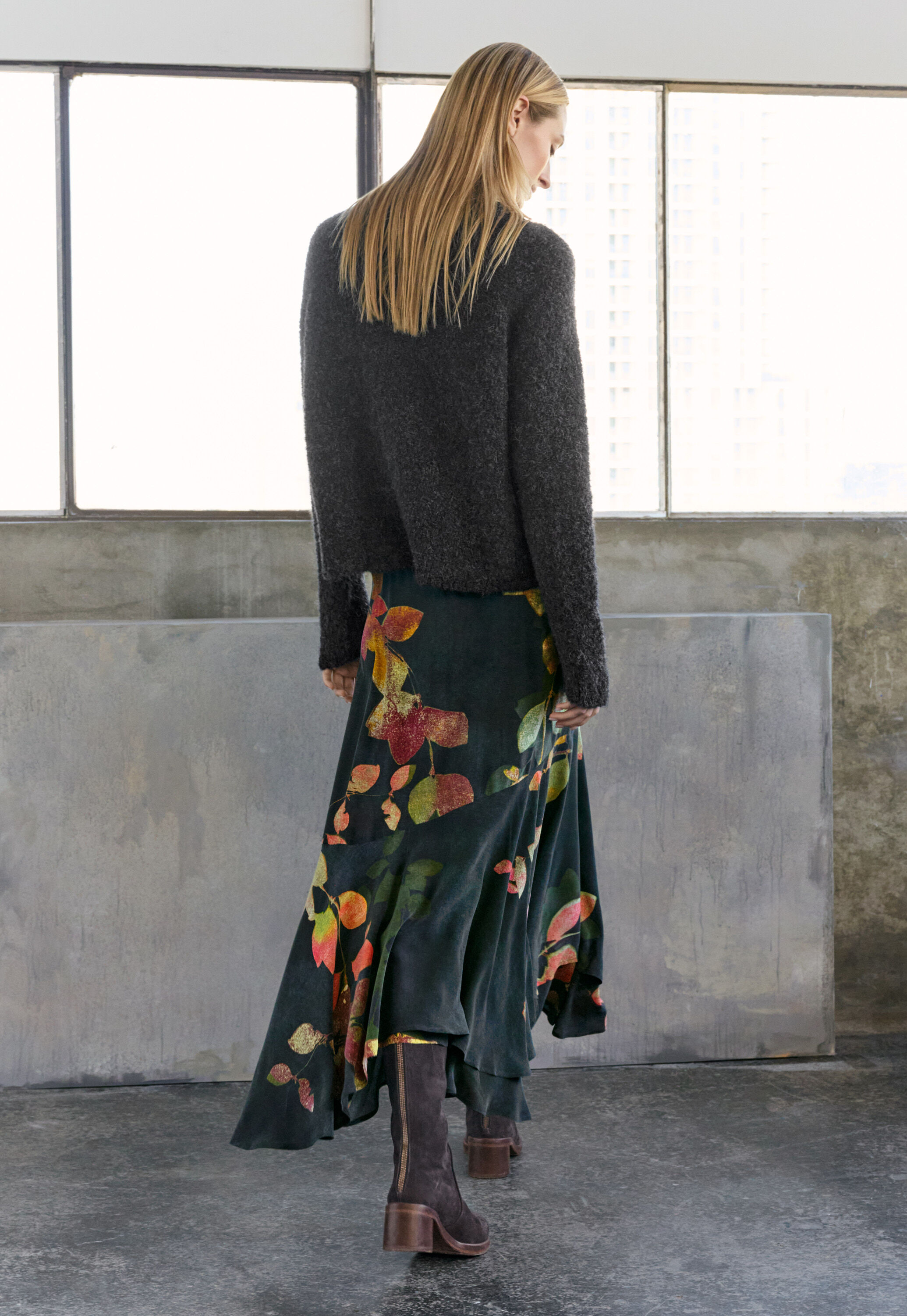 Asymmetrischer Print-Rock, Kohlschwarz/Pflaume, large