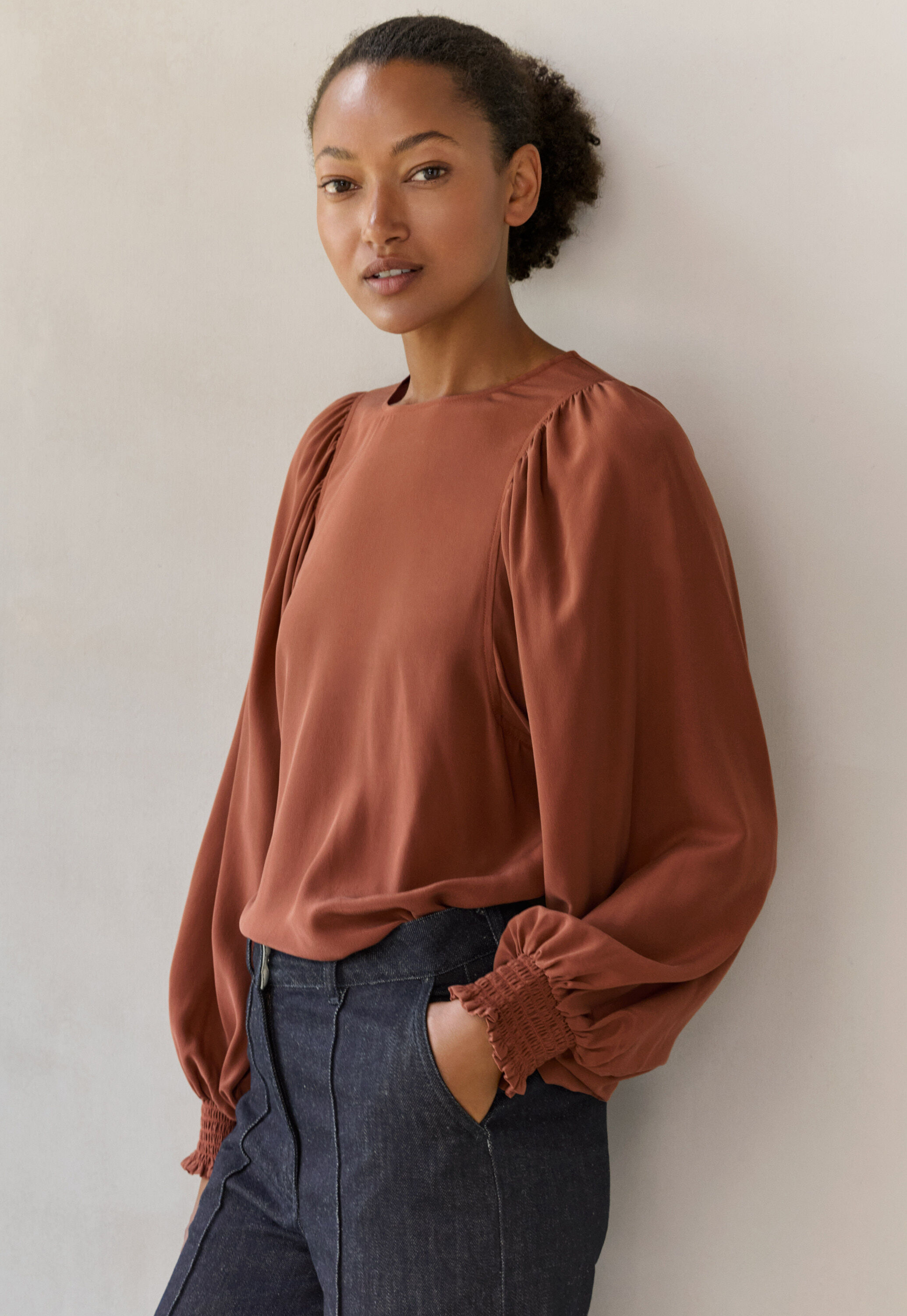 Bluse mit gerafften &Auml;rmeln