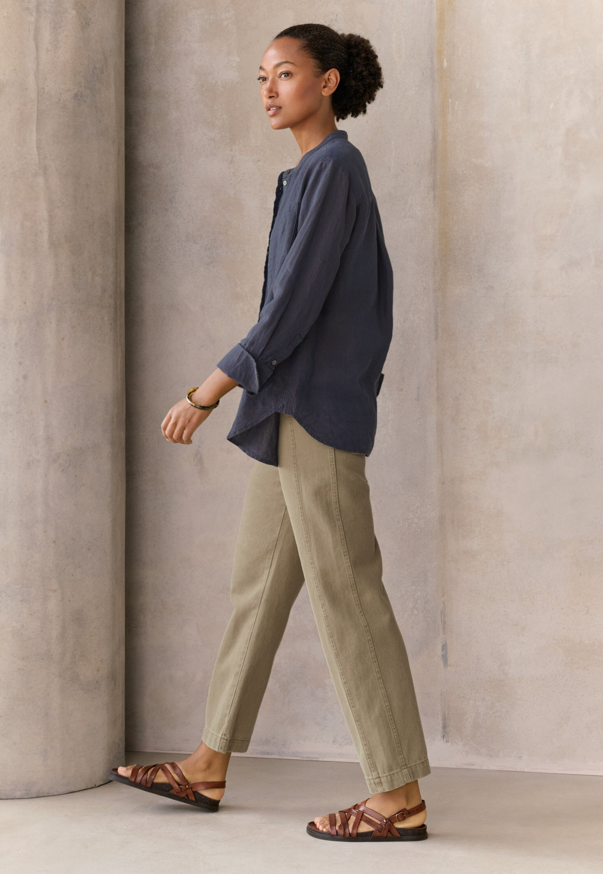 Schmale, k&uuml;rzere Jeans