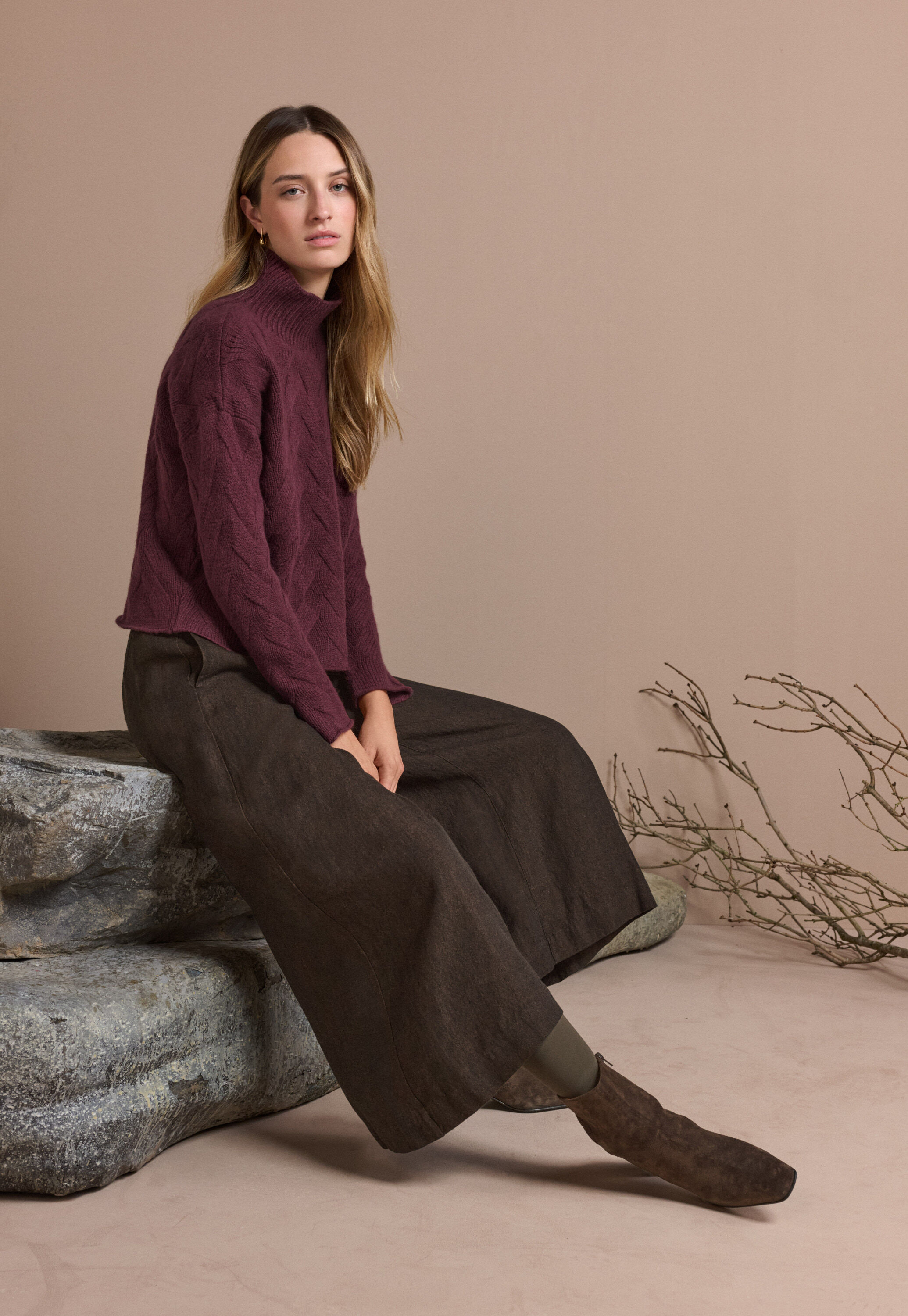 Kleid mit Peplum-Saum