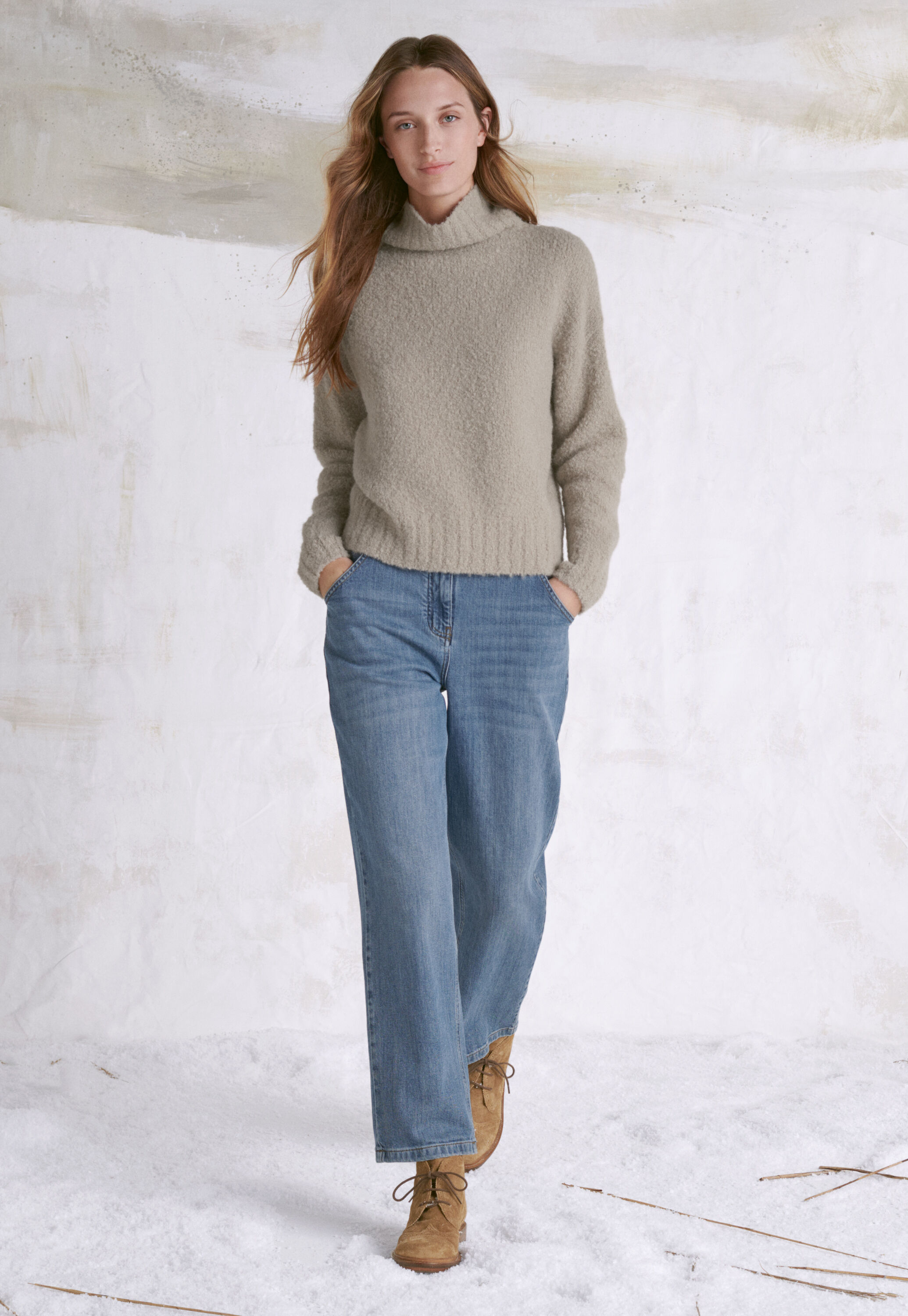 Pullover mit Trichterkragen