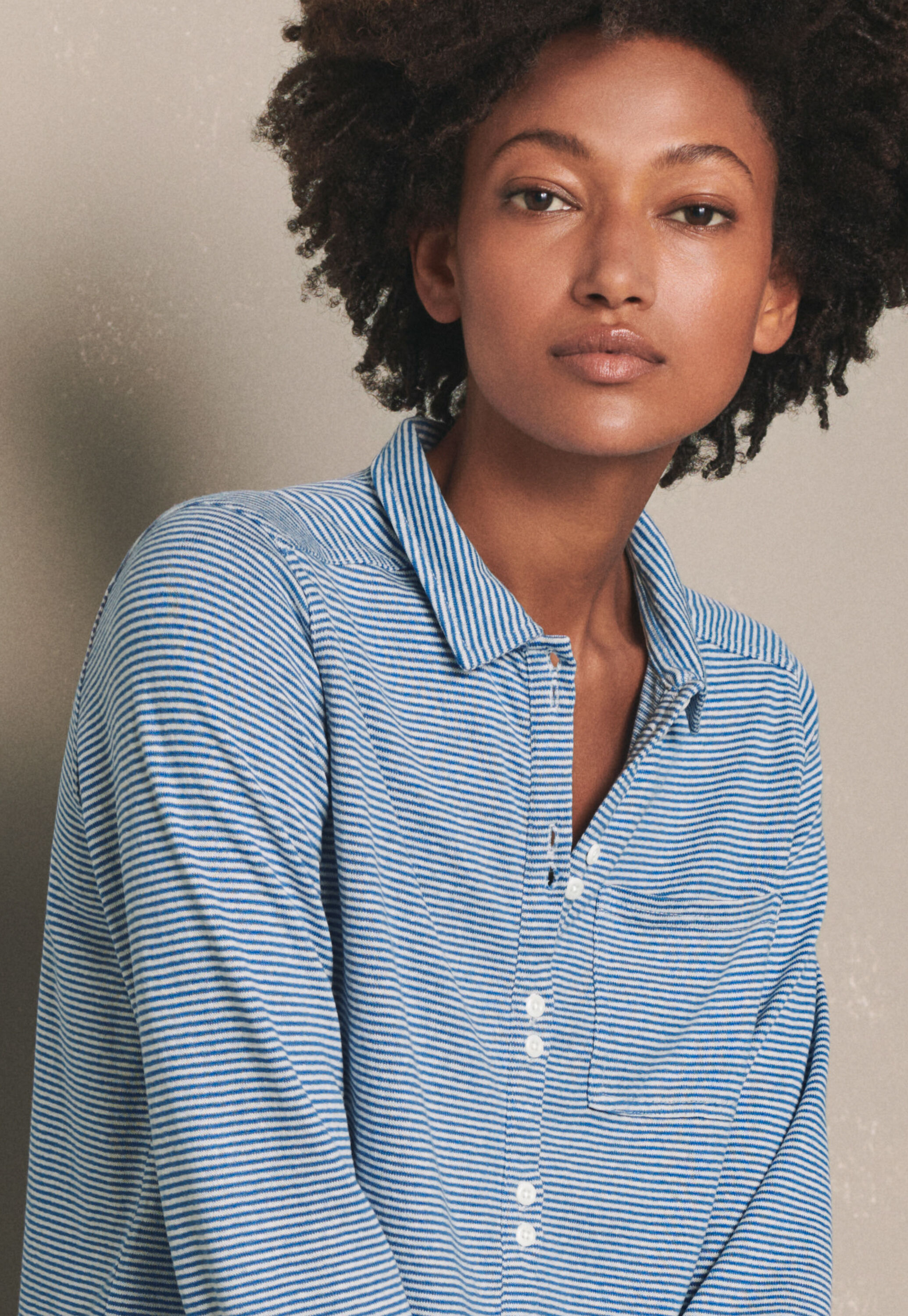 Gestreiftes Shirt