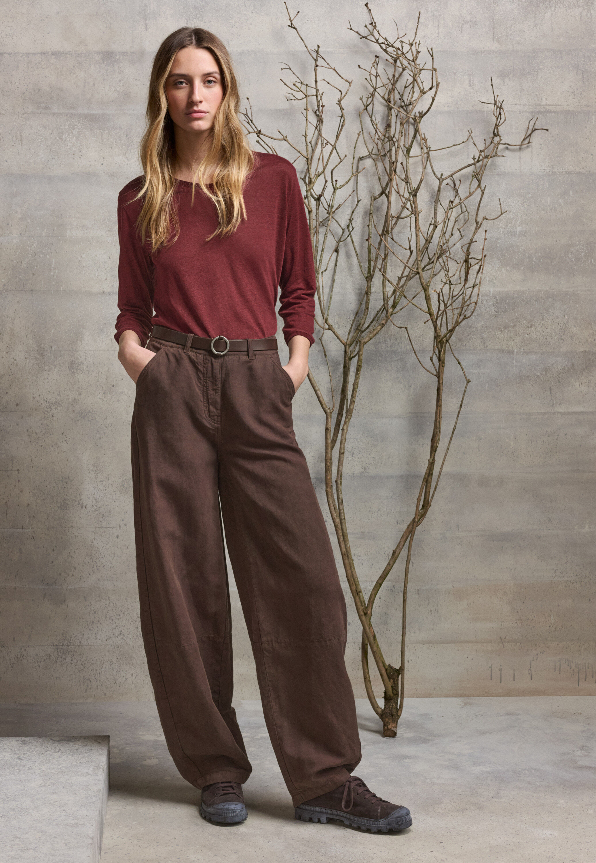 Jeans mit geschwungenen N&auml;hten