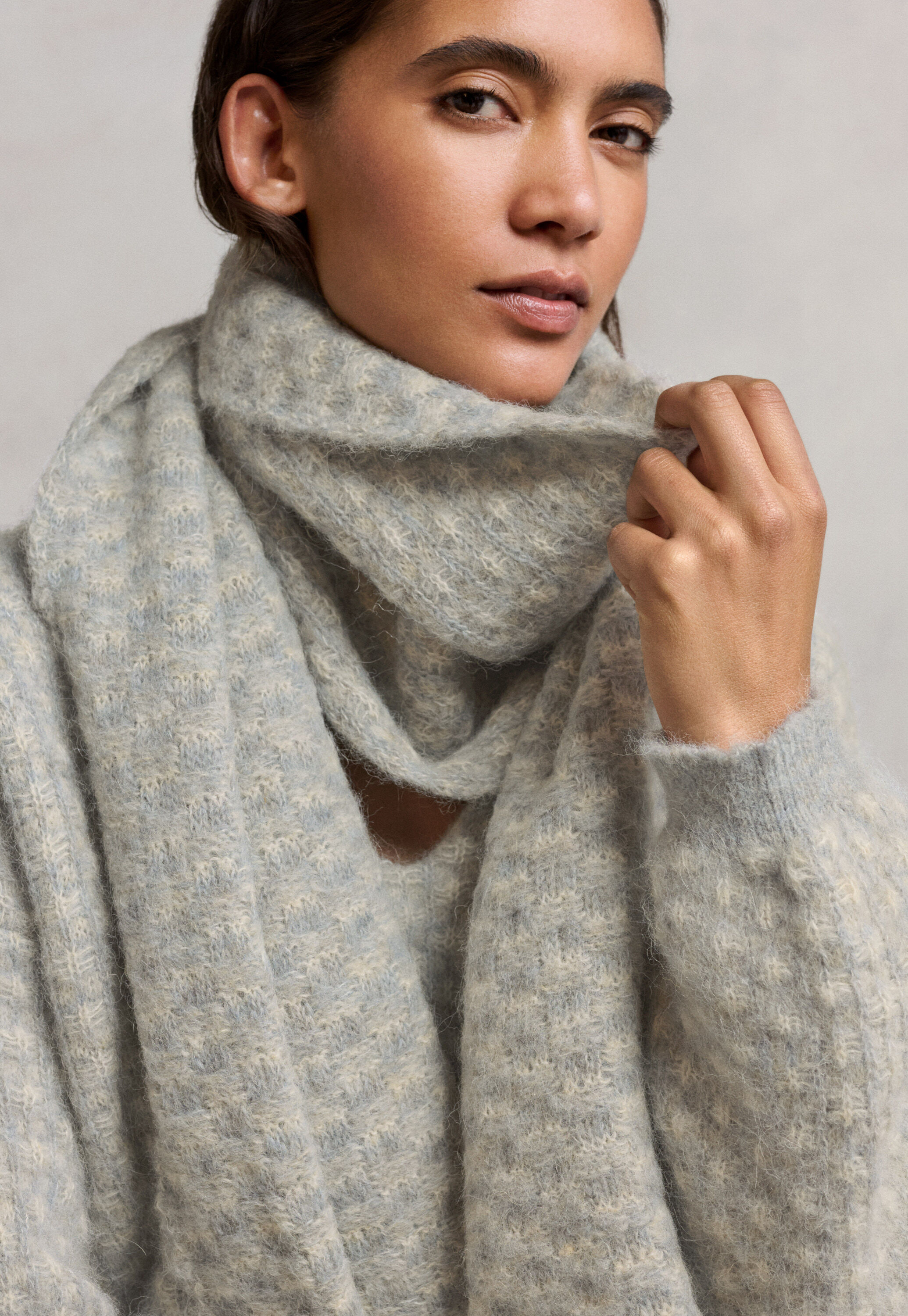 Gemusterter Strickschal