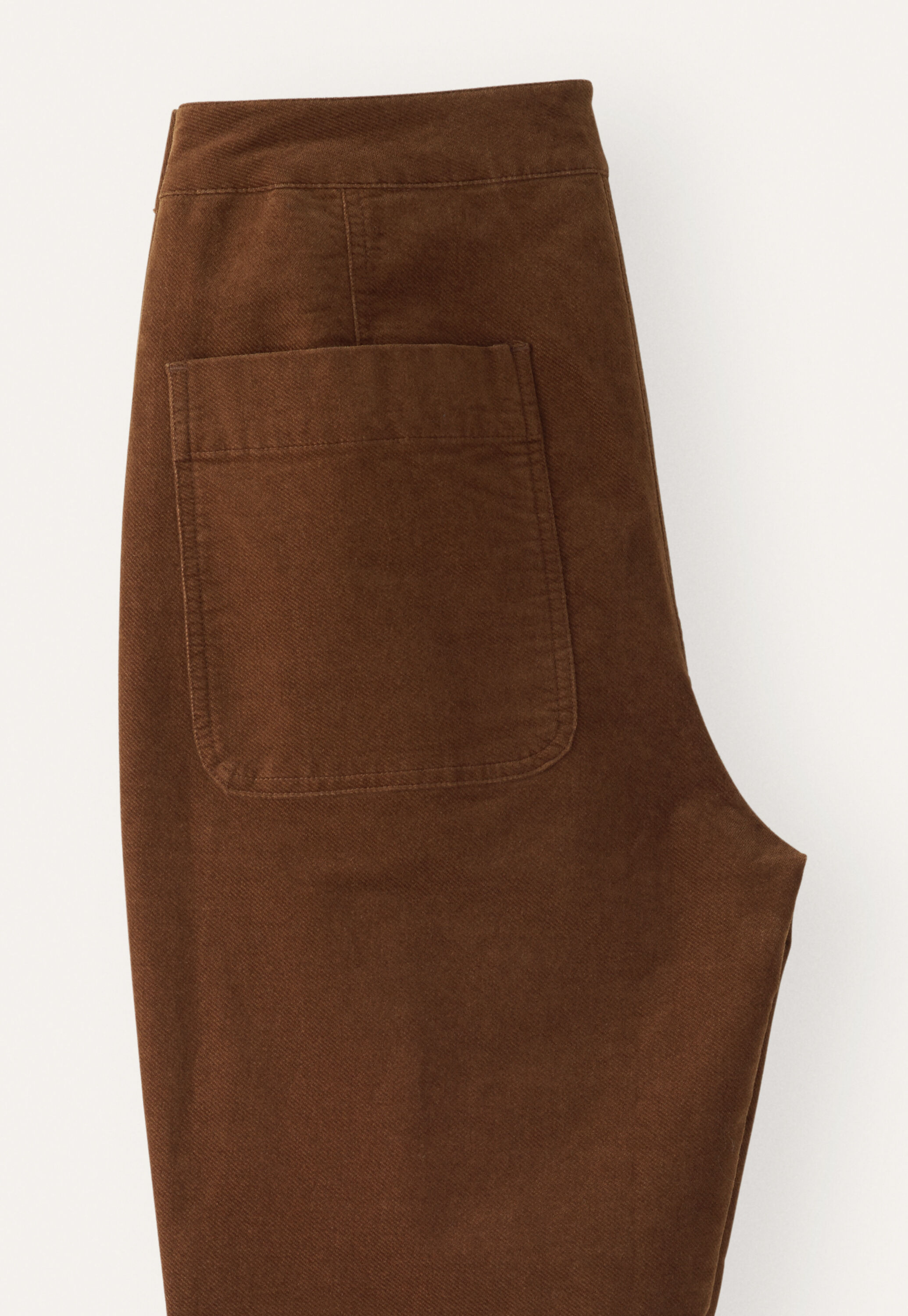 Schmal zulaufende Hose