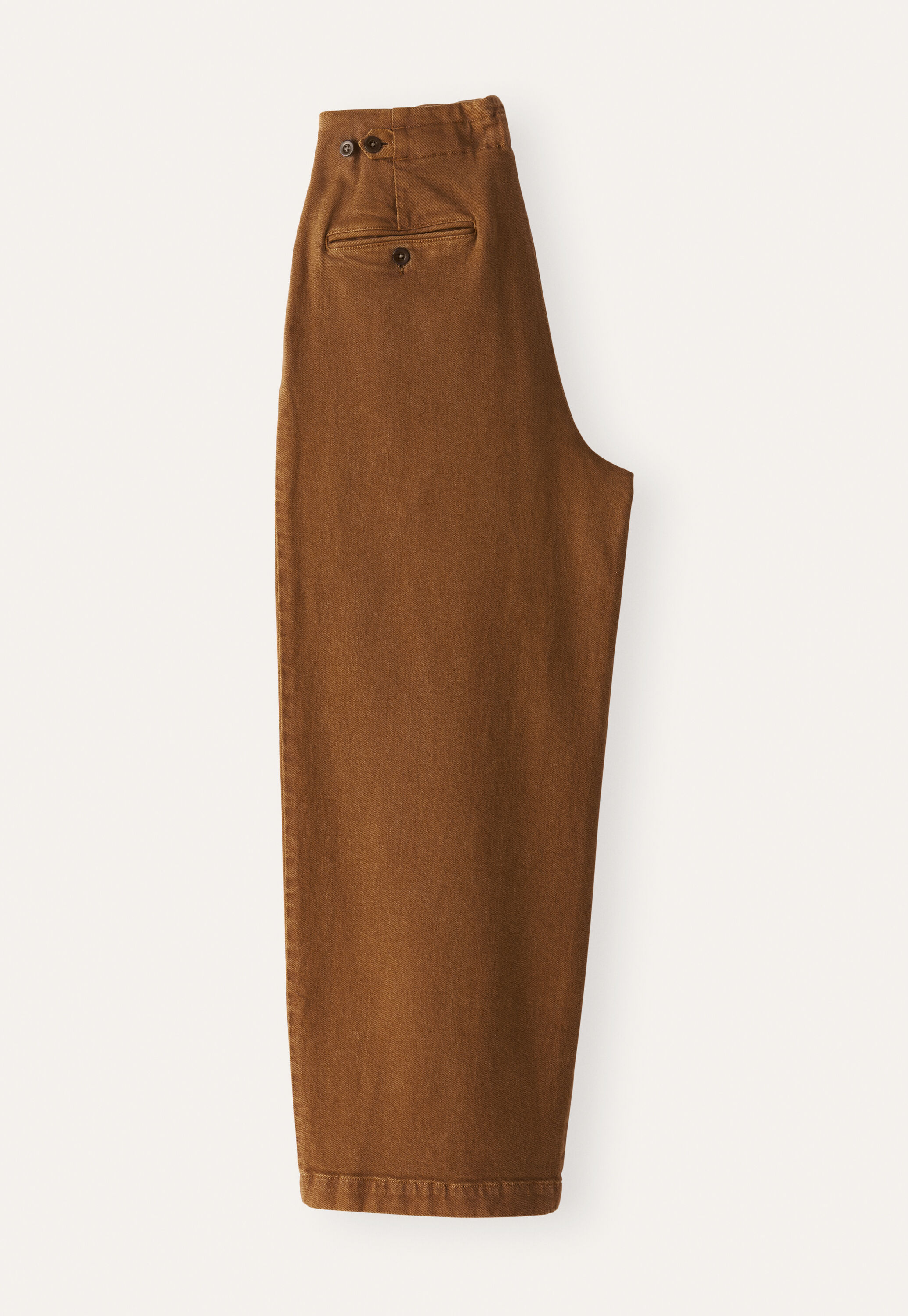 K&uuml;rzer geschnittene Bundfaltenhose