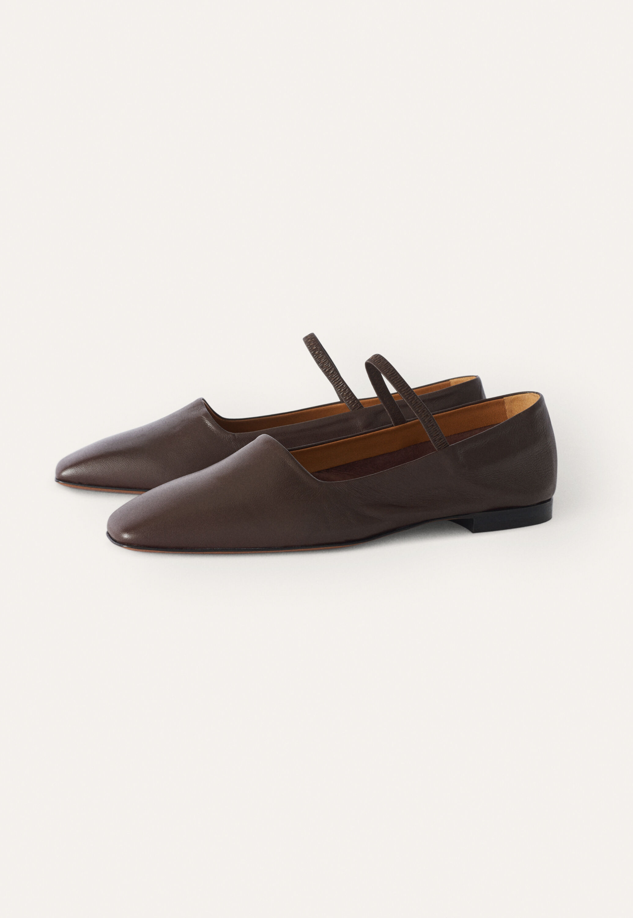 Mary Jane Pumps