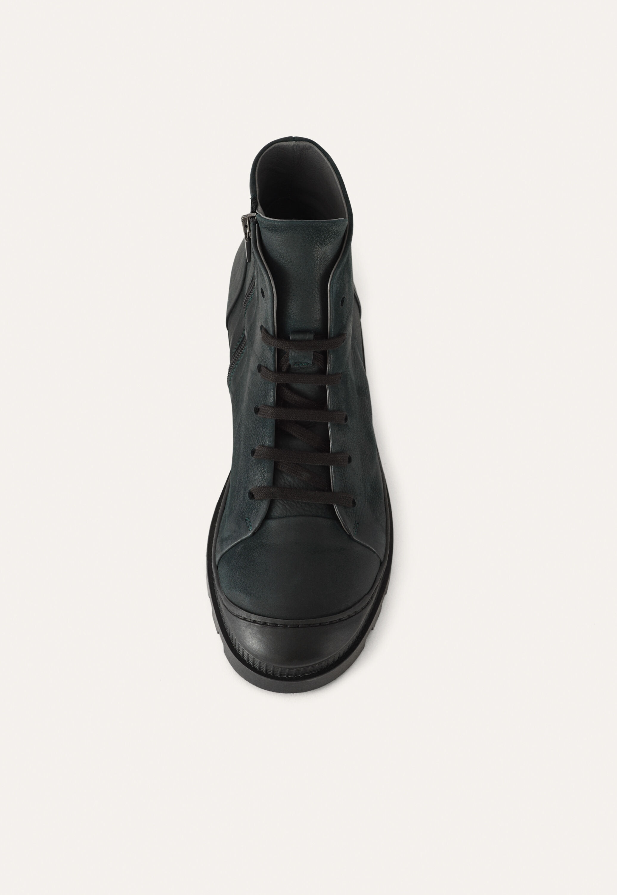 Schn&uuml;rstiefel