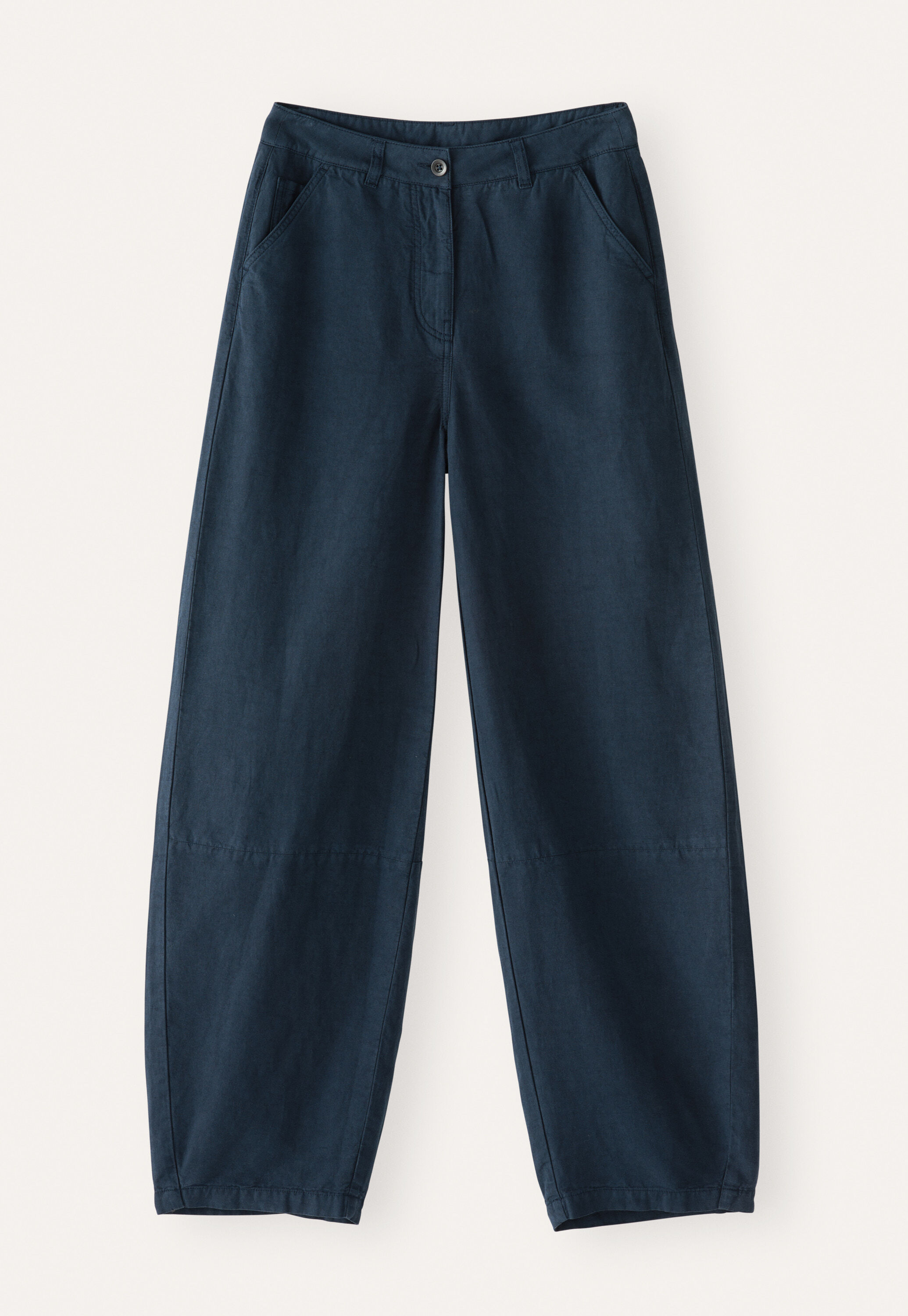 Jeans mit geschwungenen N&auml;hten