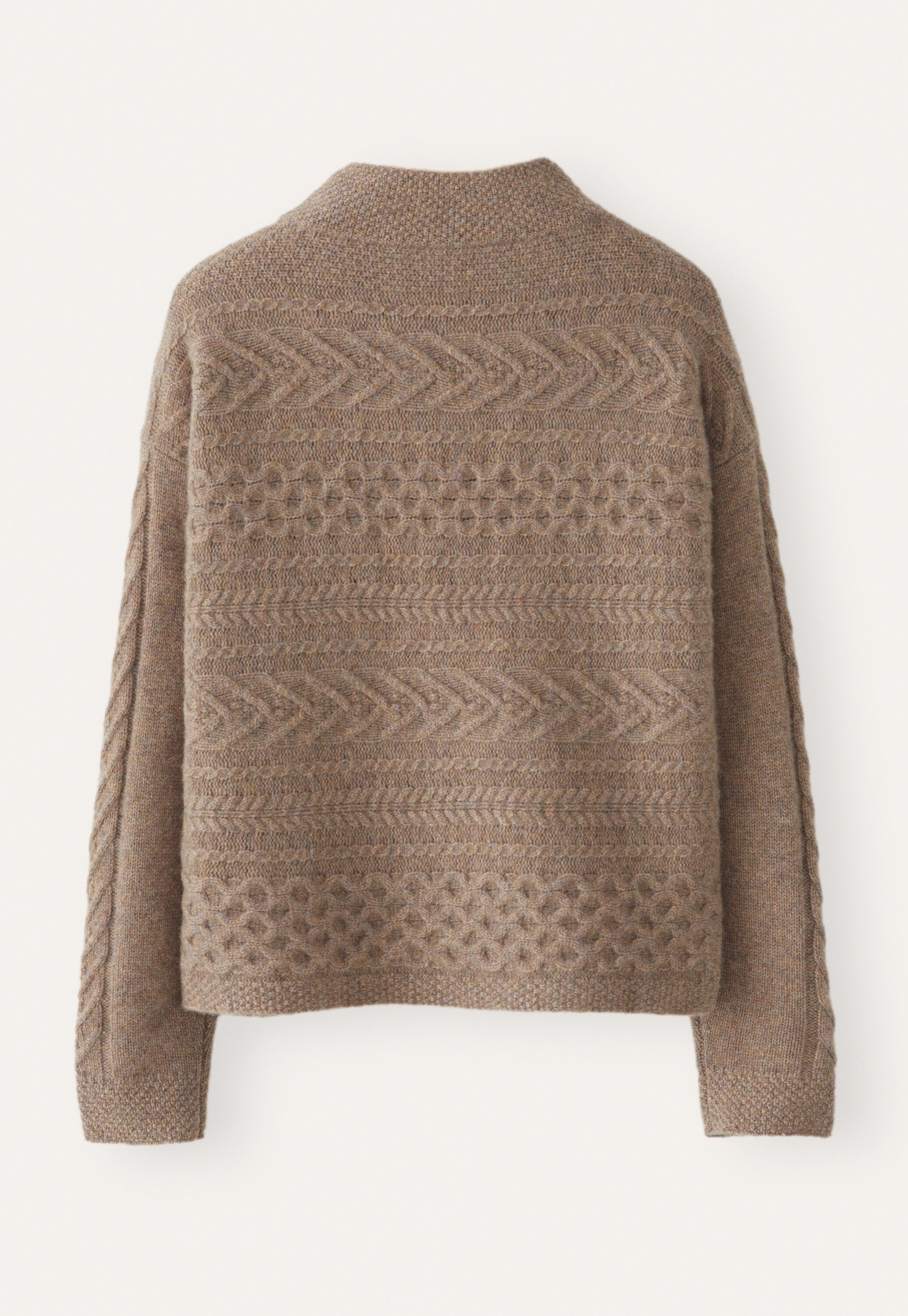 Pullover mit Zopfmuster