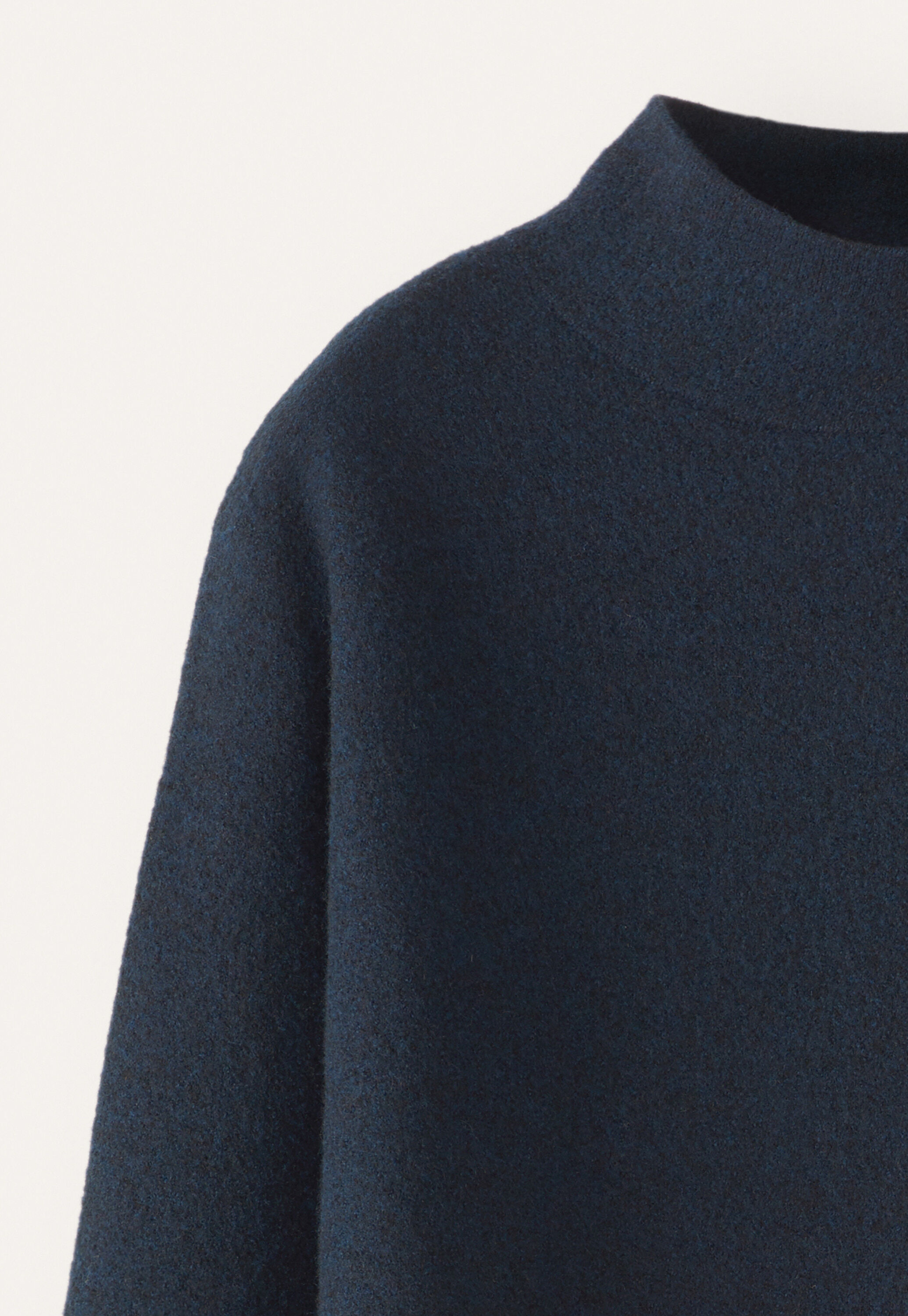 Kleid mit aufgesetzten Taschen