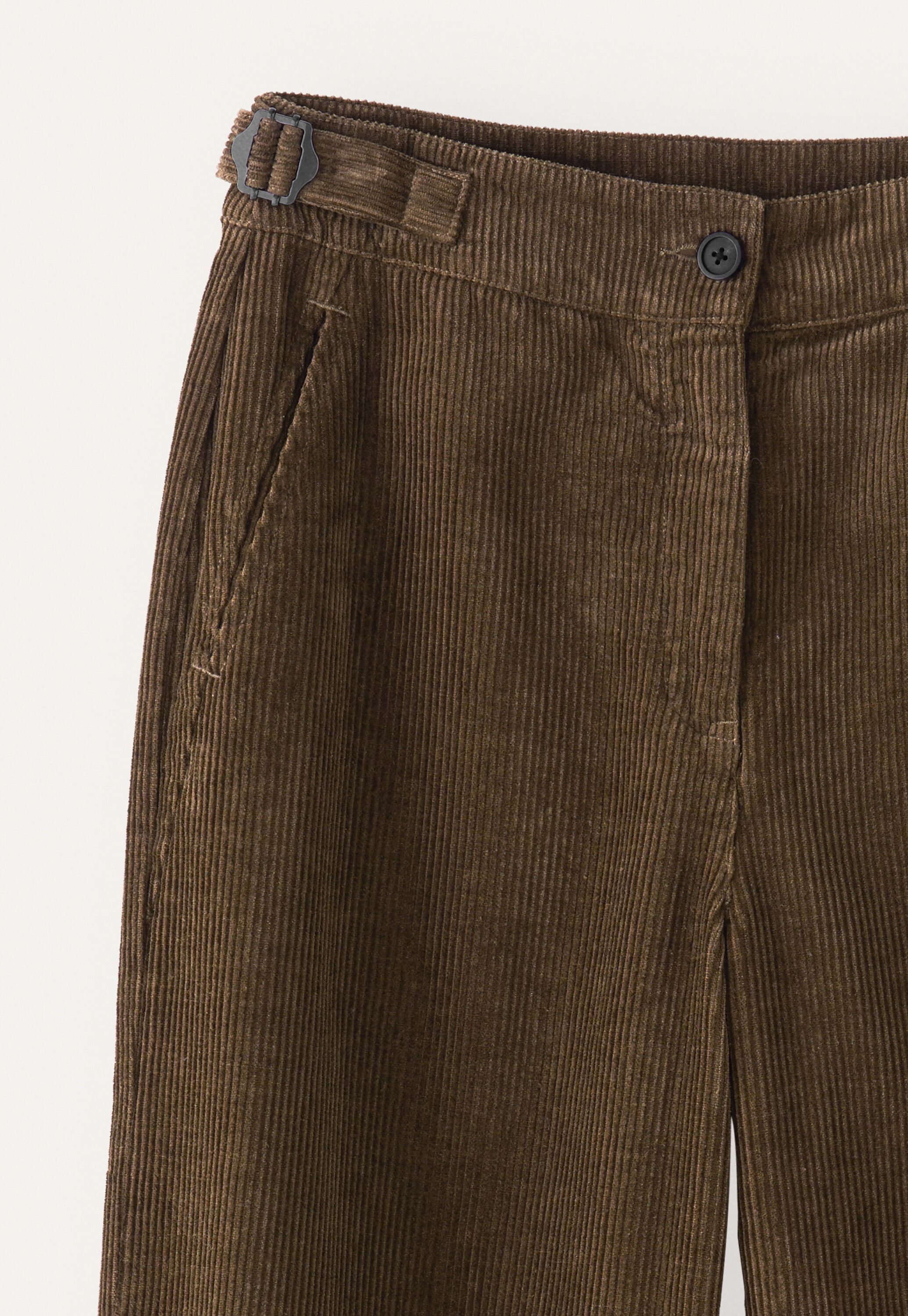 K&uuml;rzere Hose aus Cord