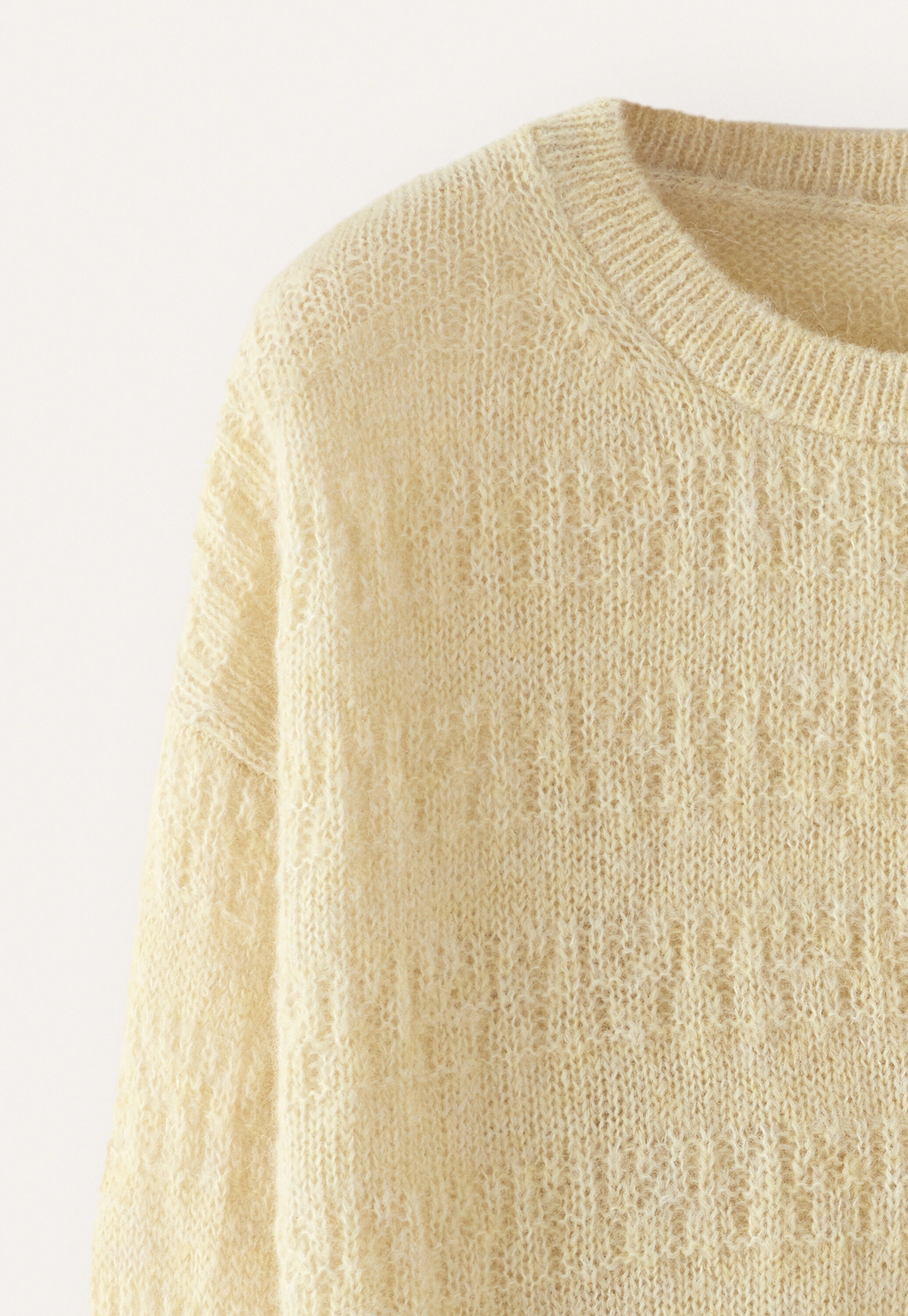 Pullover mit strukturierten Streifen