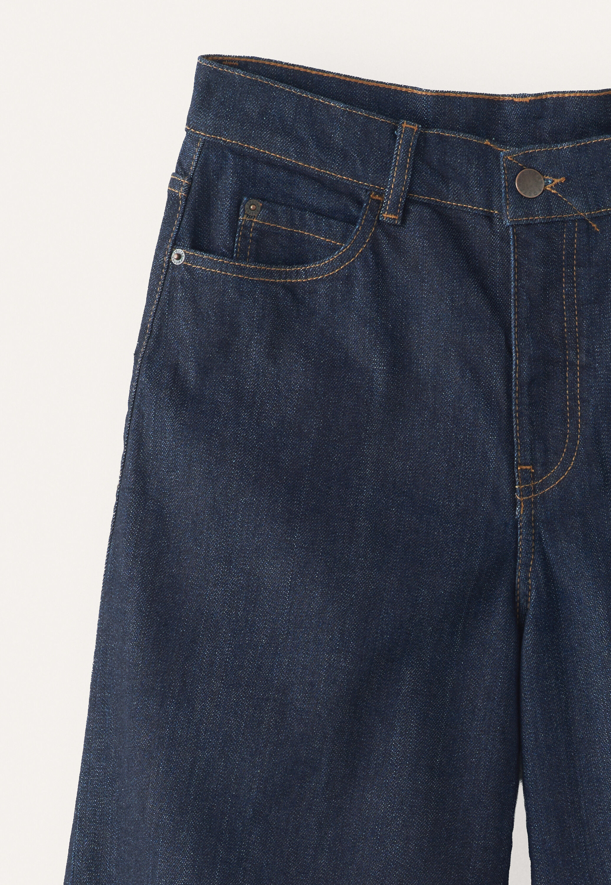 Barrel-Leg-Jeans
