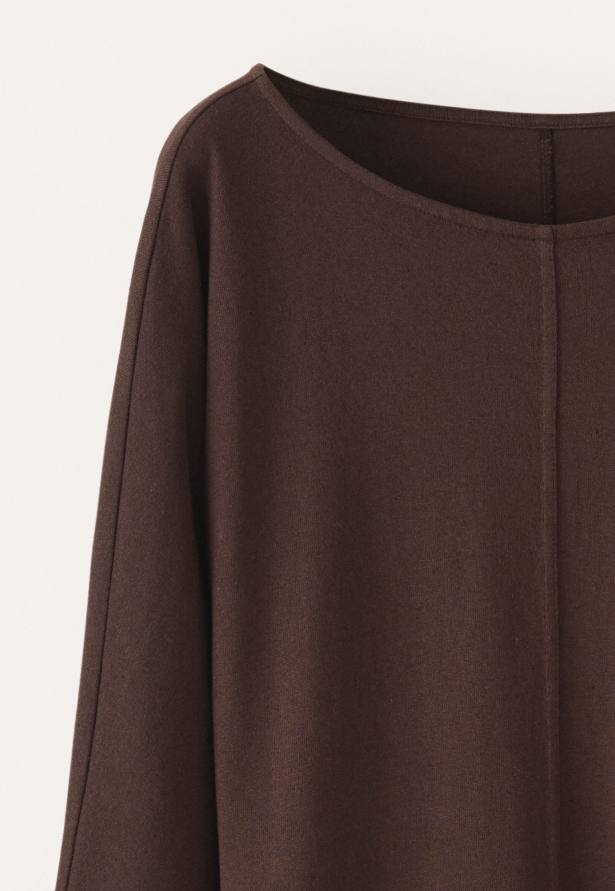 Im Schr&auml;gschnitt gearbeitetes Jersey-Kleid