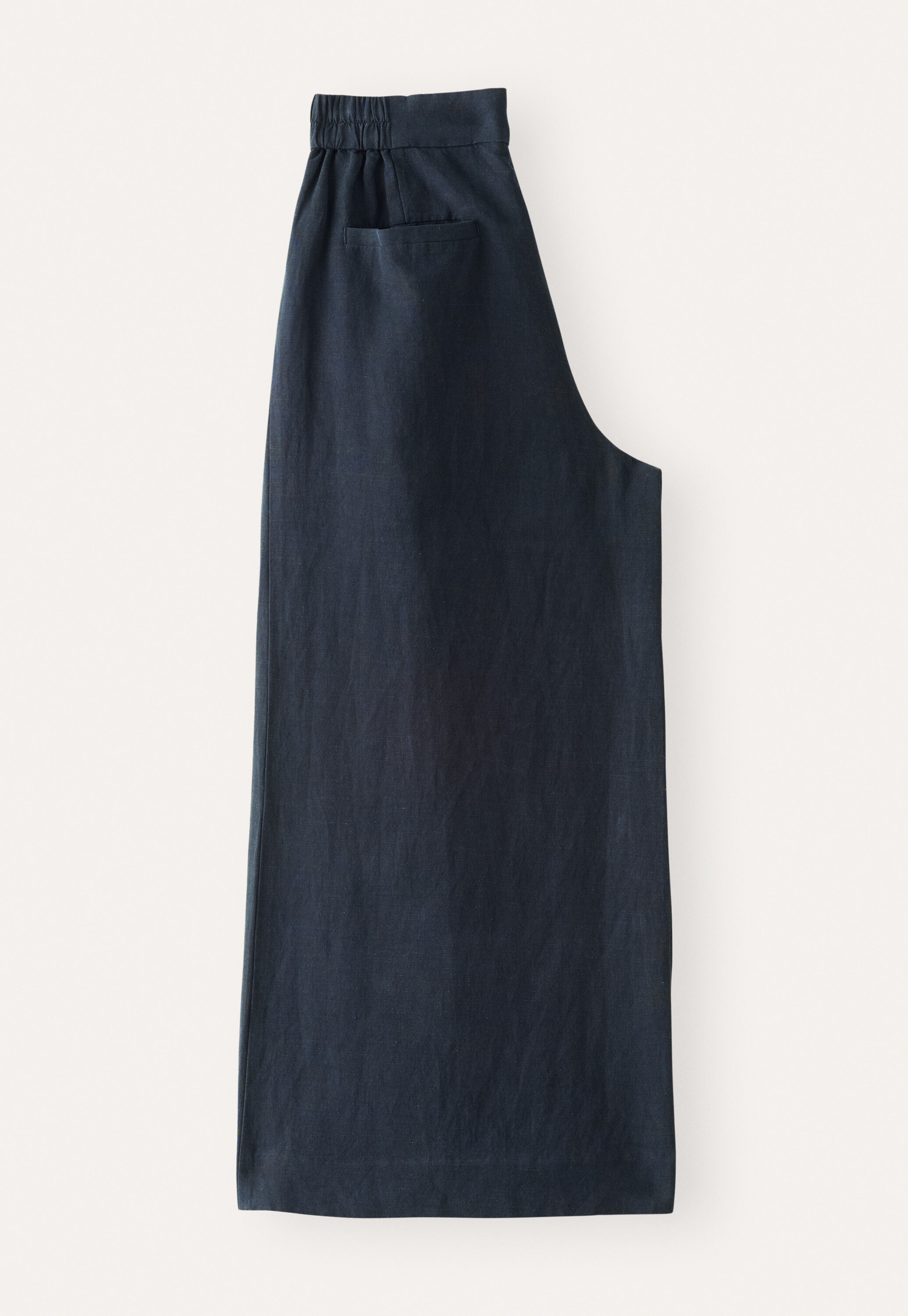 Weite, k&uuml;rzere Hose