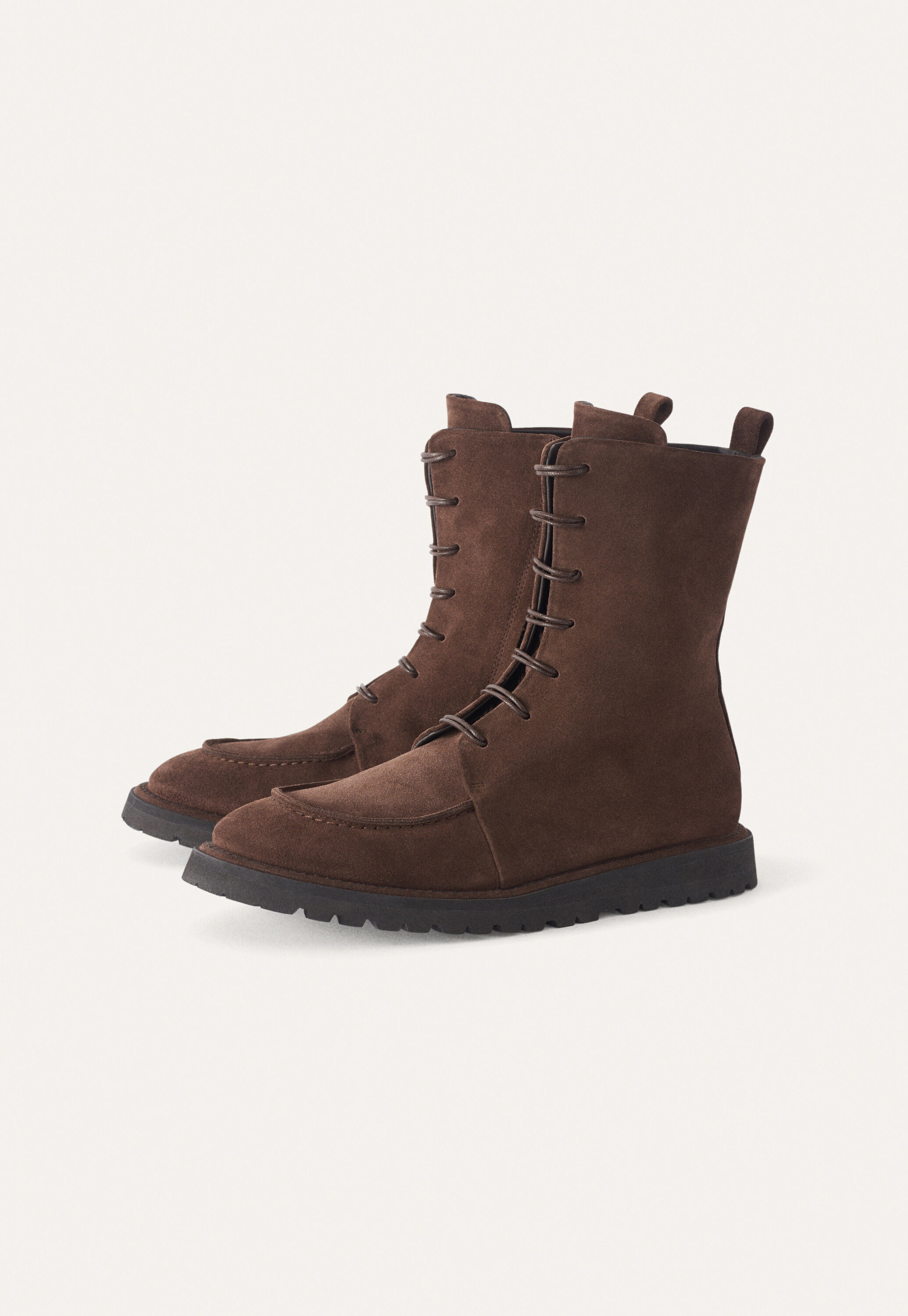 Schn&uuml;rstiefel