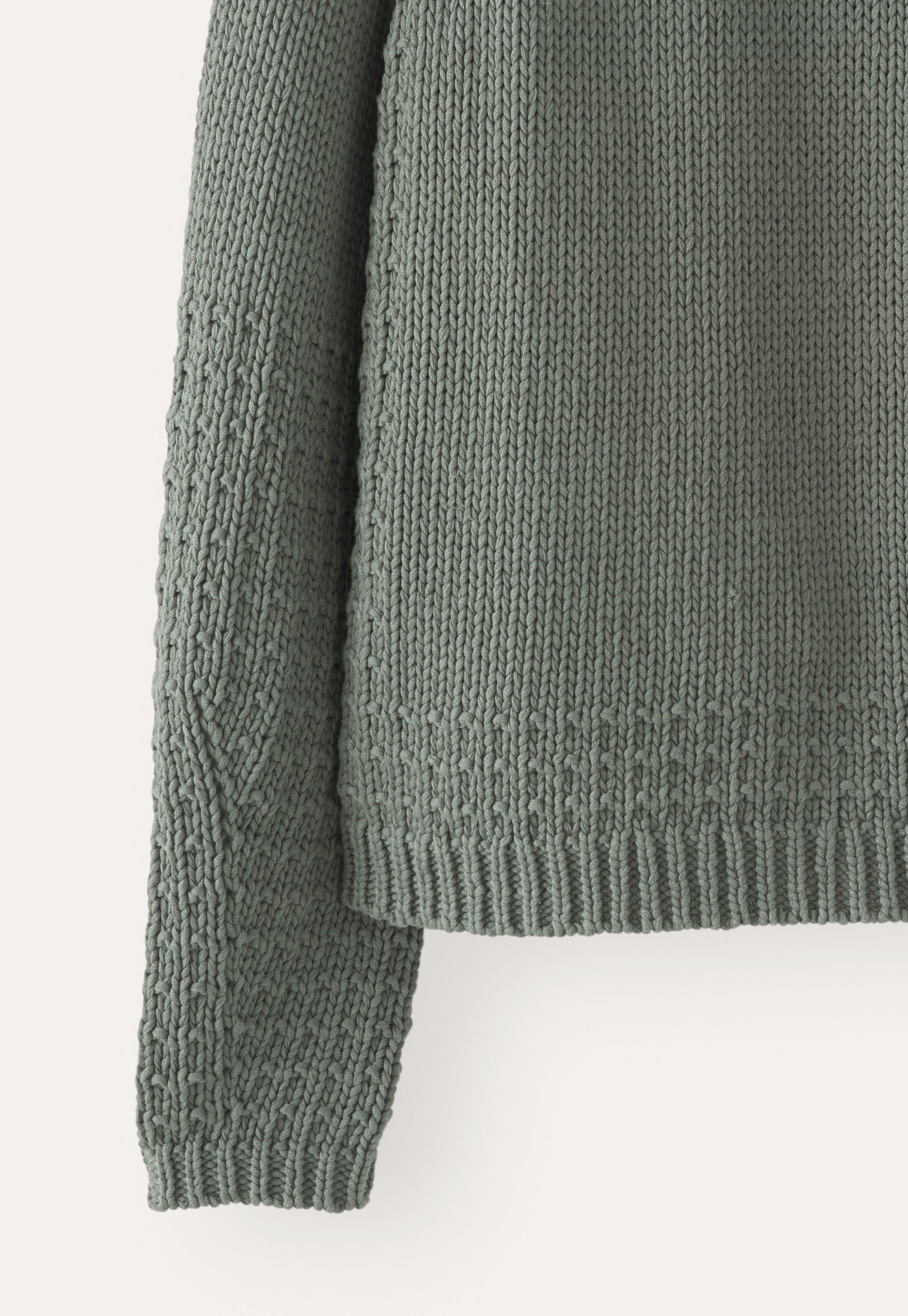Pullover mit eingestricktem Muster