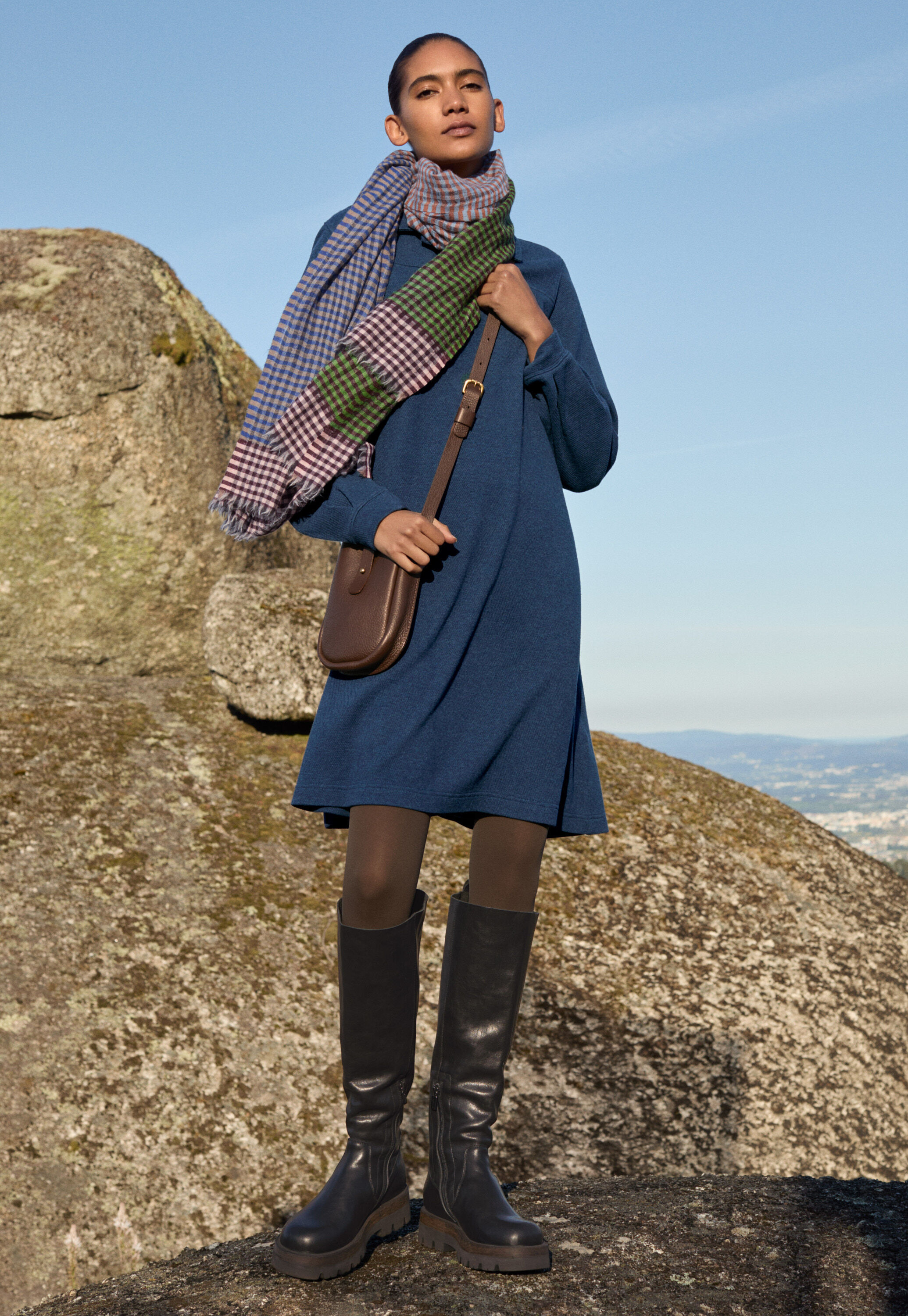 Kleid mit Knopfverschluss