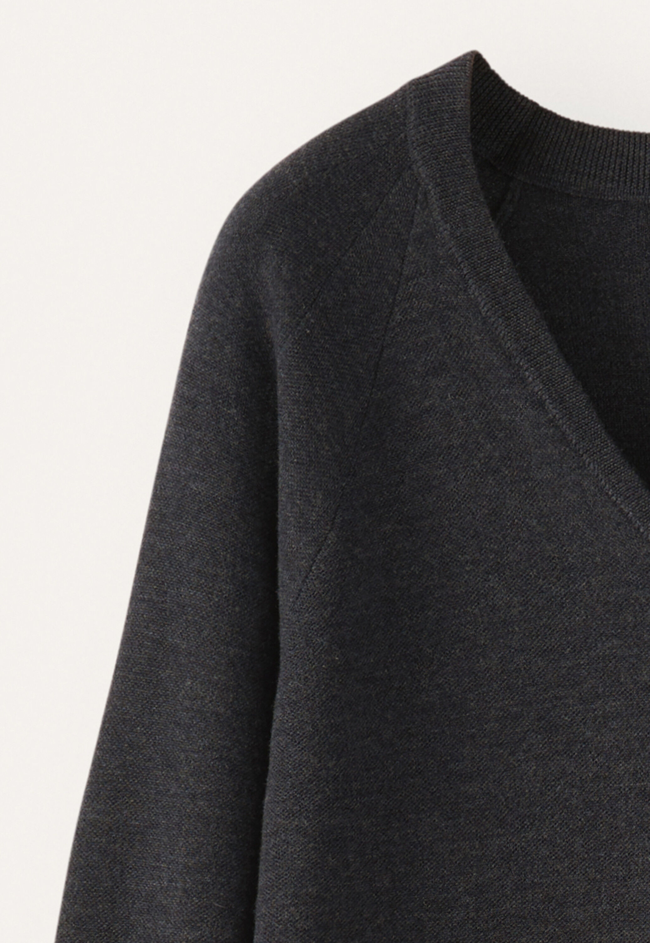 Kleid mit Peplum-Saum