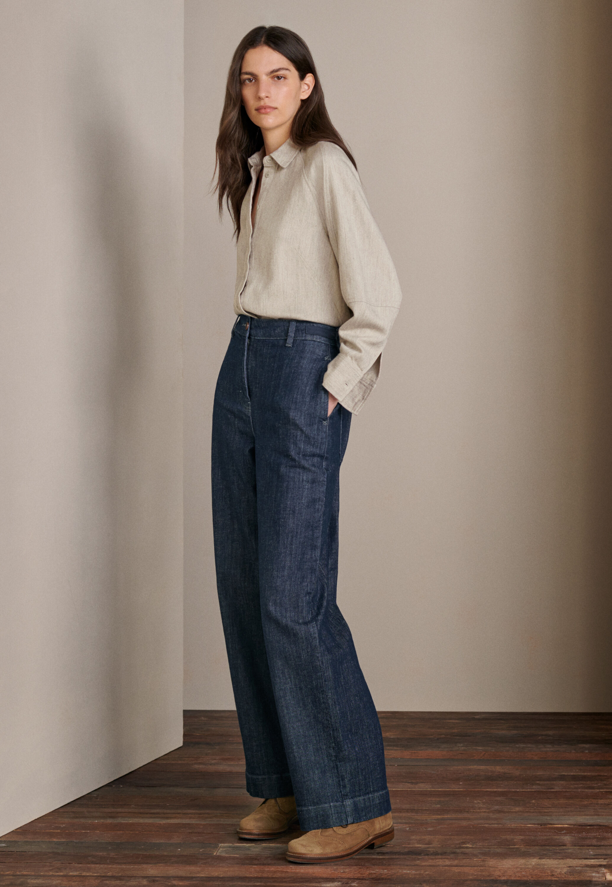 Weite Jeans mit schmal zulaufendem Bein