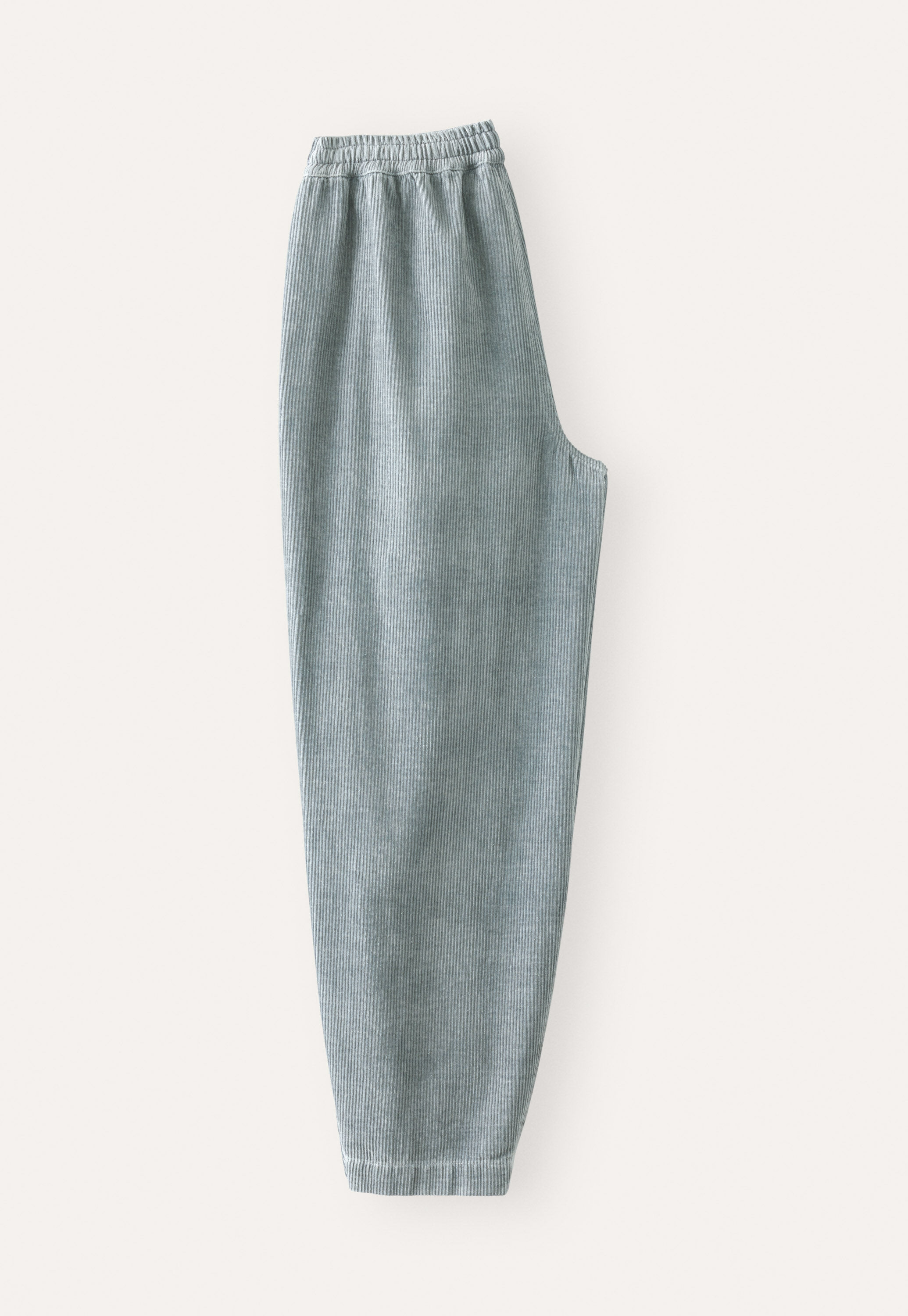 Schmal zulaufende Hose
