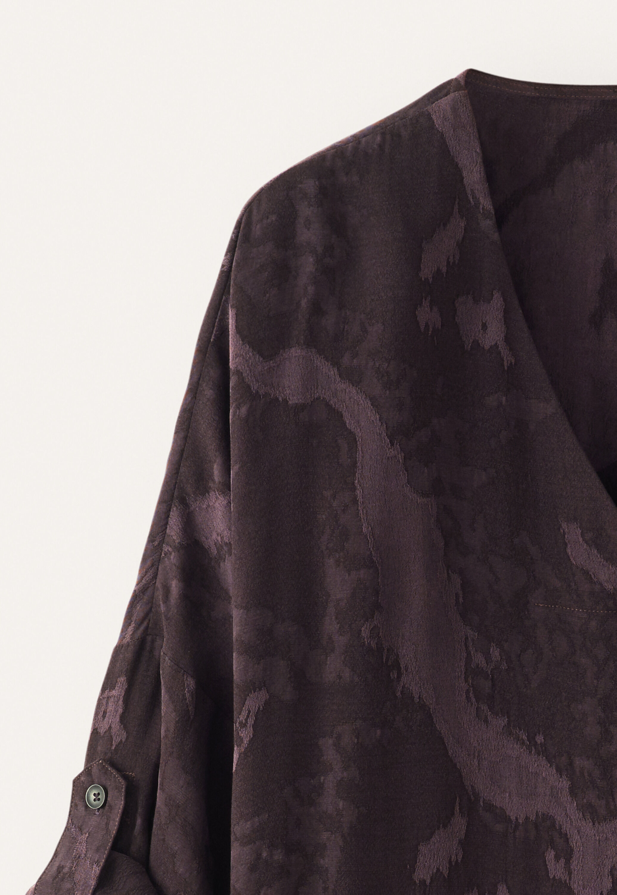 Jacquardkleid mit V-Ausschnitt, Aubergine, large