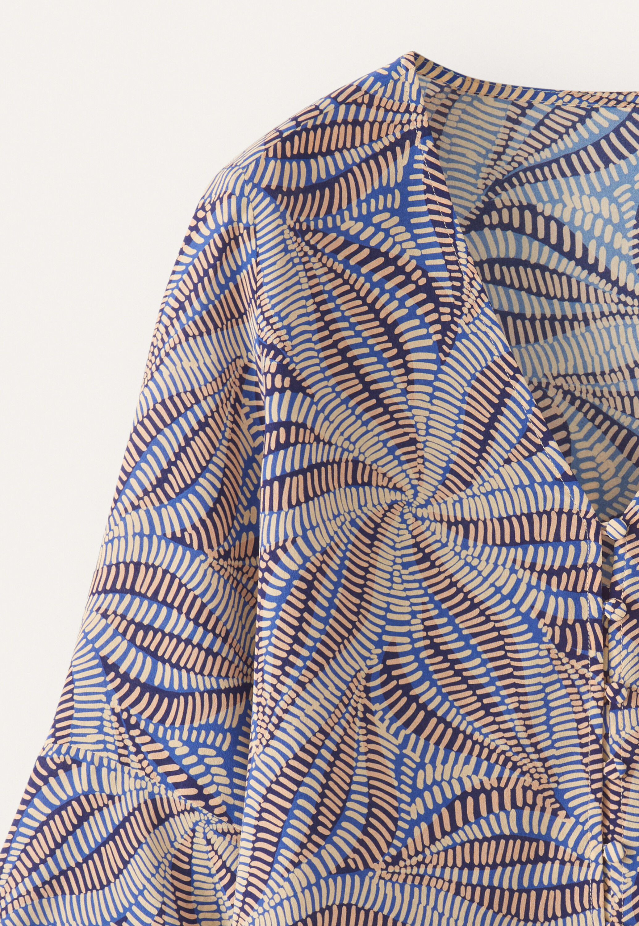 Print-Bluse mit ausgestellten &Auml;rmeln, Nerz/Blau, large